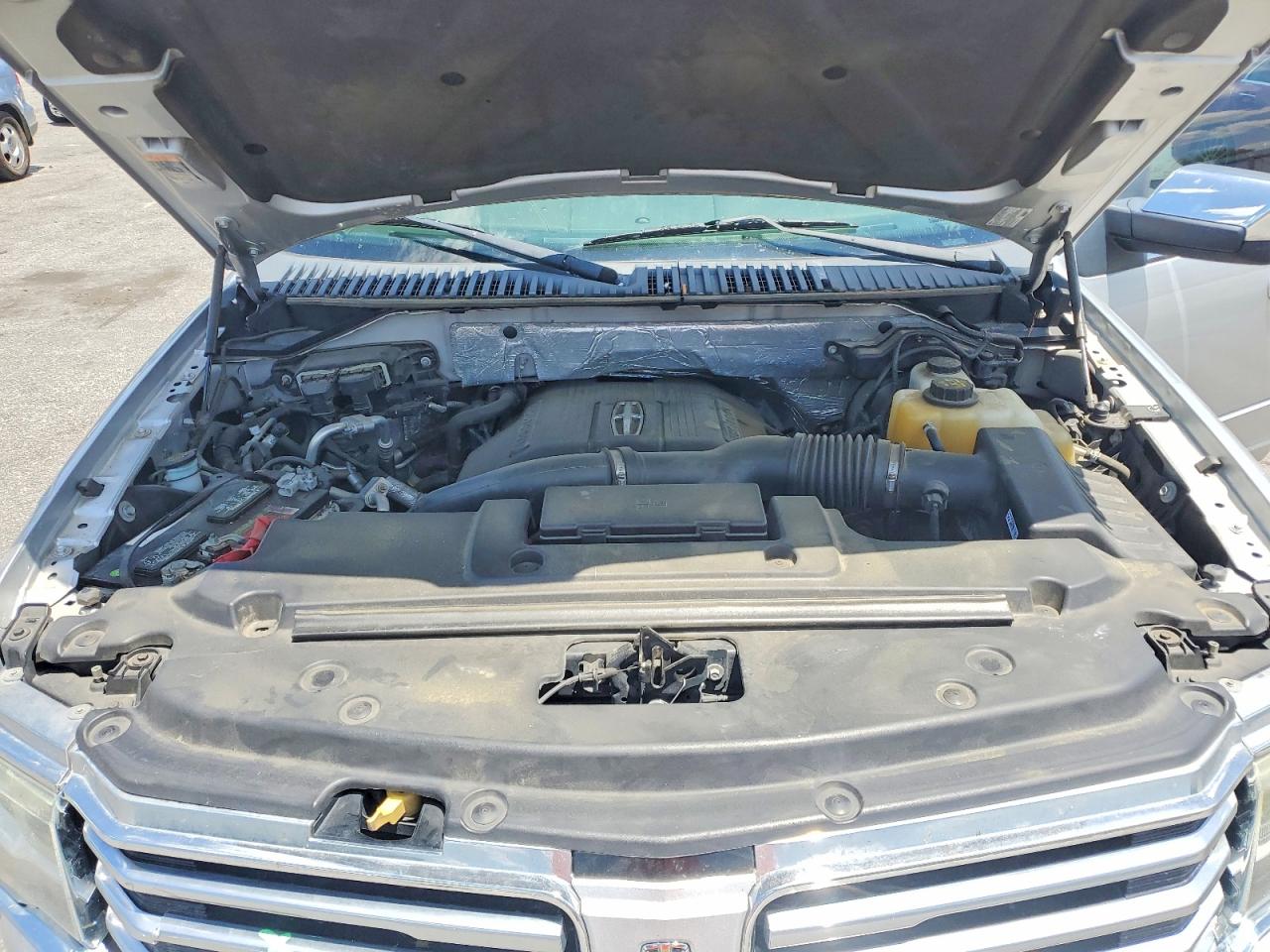 2015 Lincoln Navigator Silver vin: 5LMJJ2JT1FEJ06595
