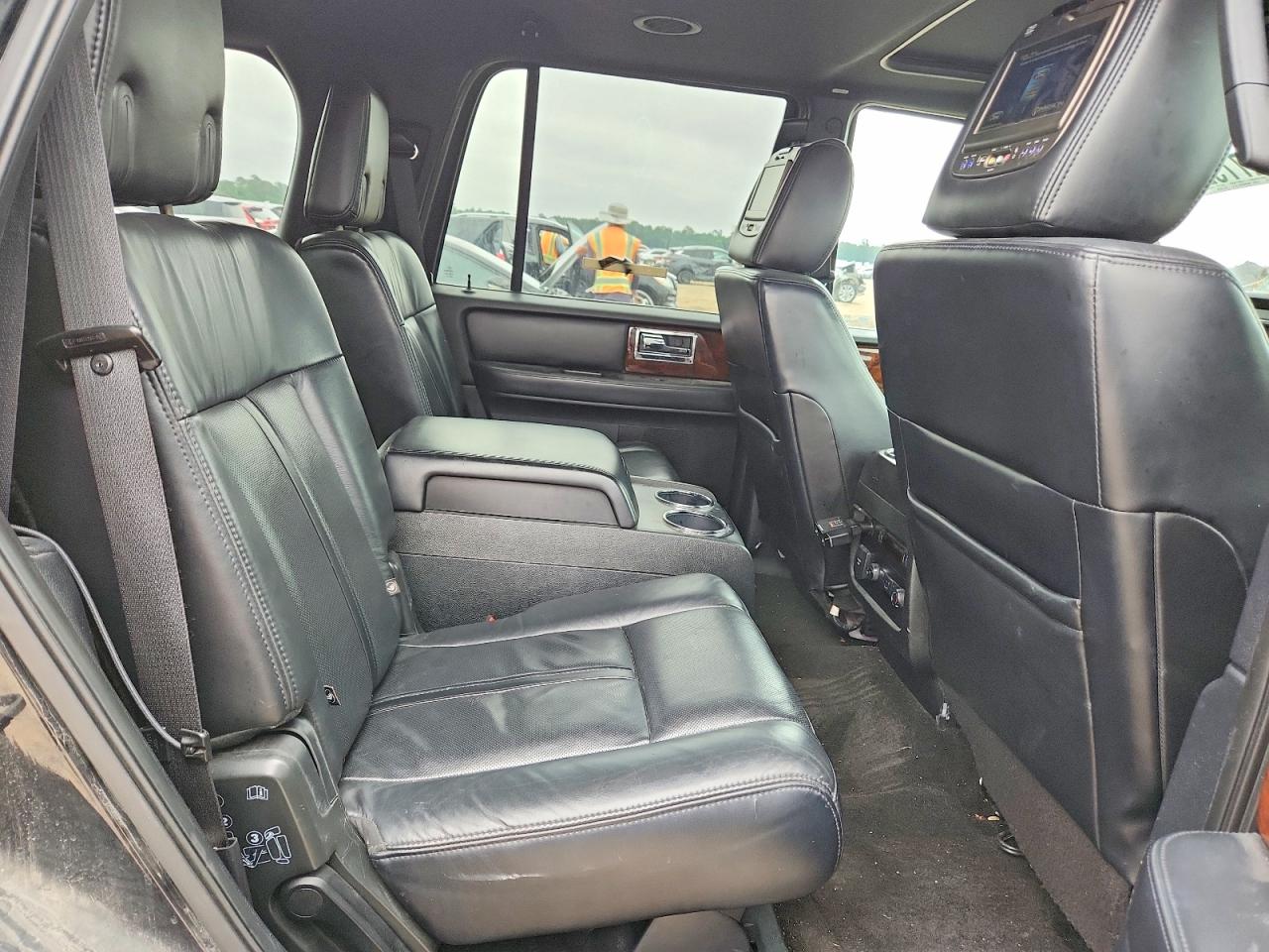 2015 Lincoln Navigator Black vin: 5LMJJ2JT3FEJ03150