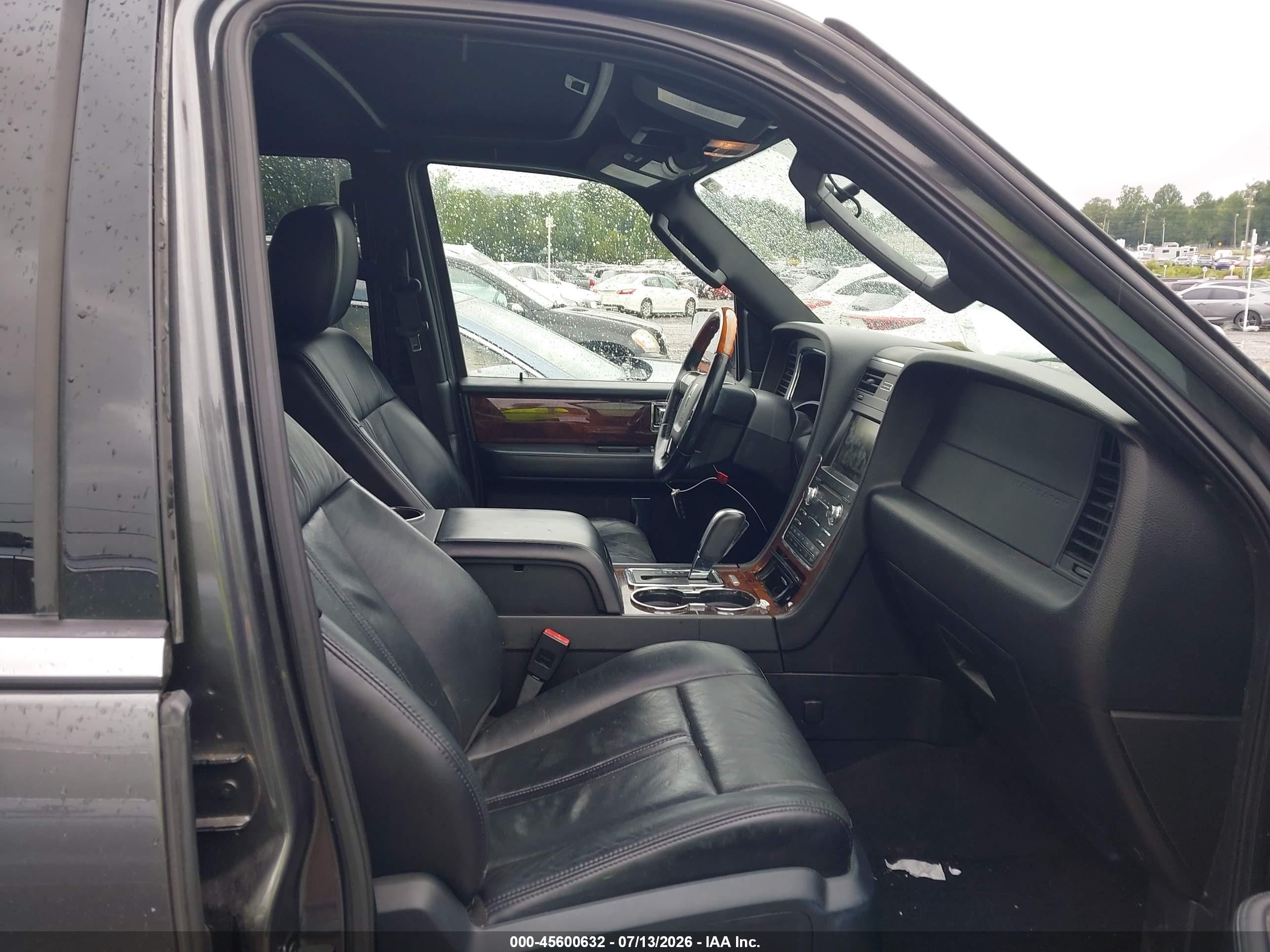 2015 Lincoln Navigator   Gray vin: 5LMJJ2JT8FEJ11115
