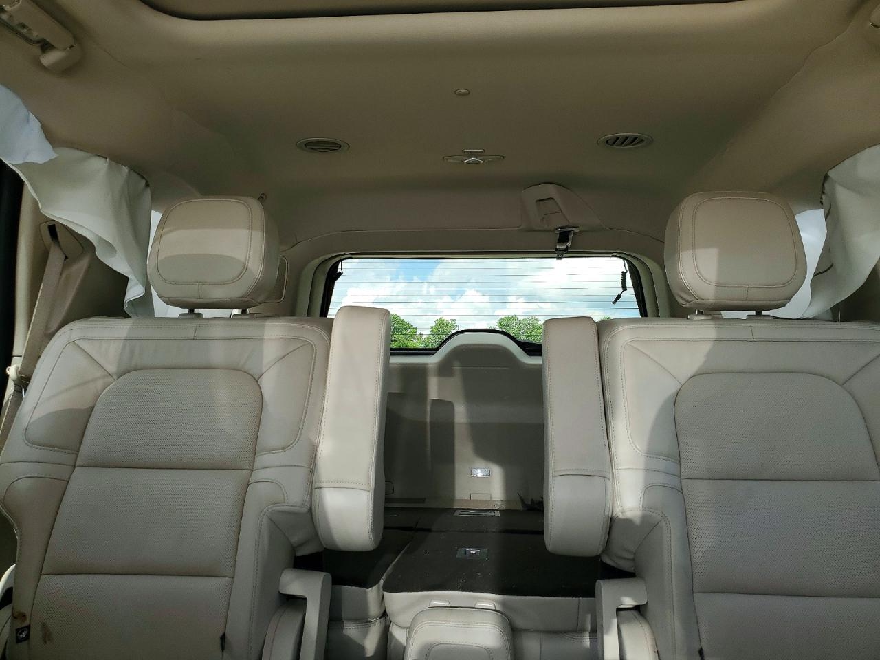 2021 Lincoln Navigator Reserve Белый vin: 5LMJJ2LT8MEL18419