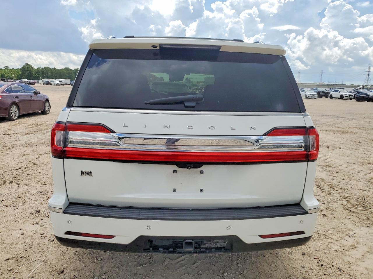 2021 Lincoln Navigator Reserve Белый vin: 5LMJJ2LT8MEL18419