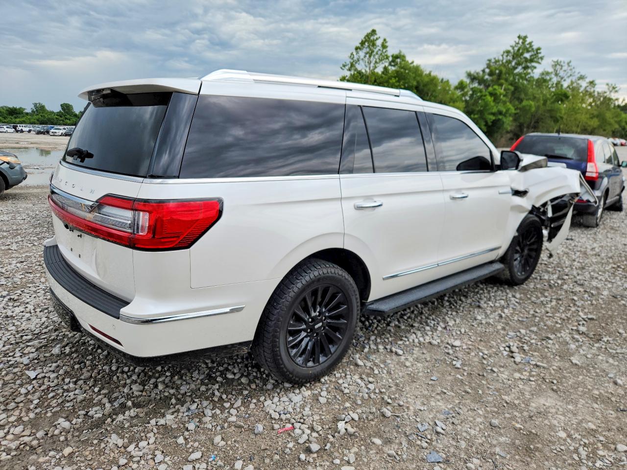 2018 Lincoln Navigator Premiere White vin: 5LMJJ2NT2JEL07649