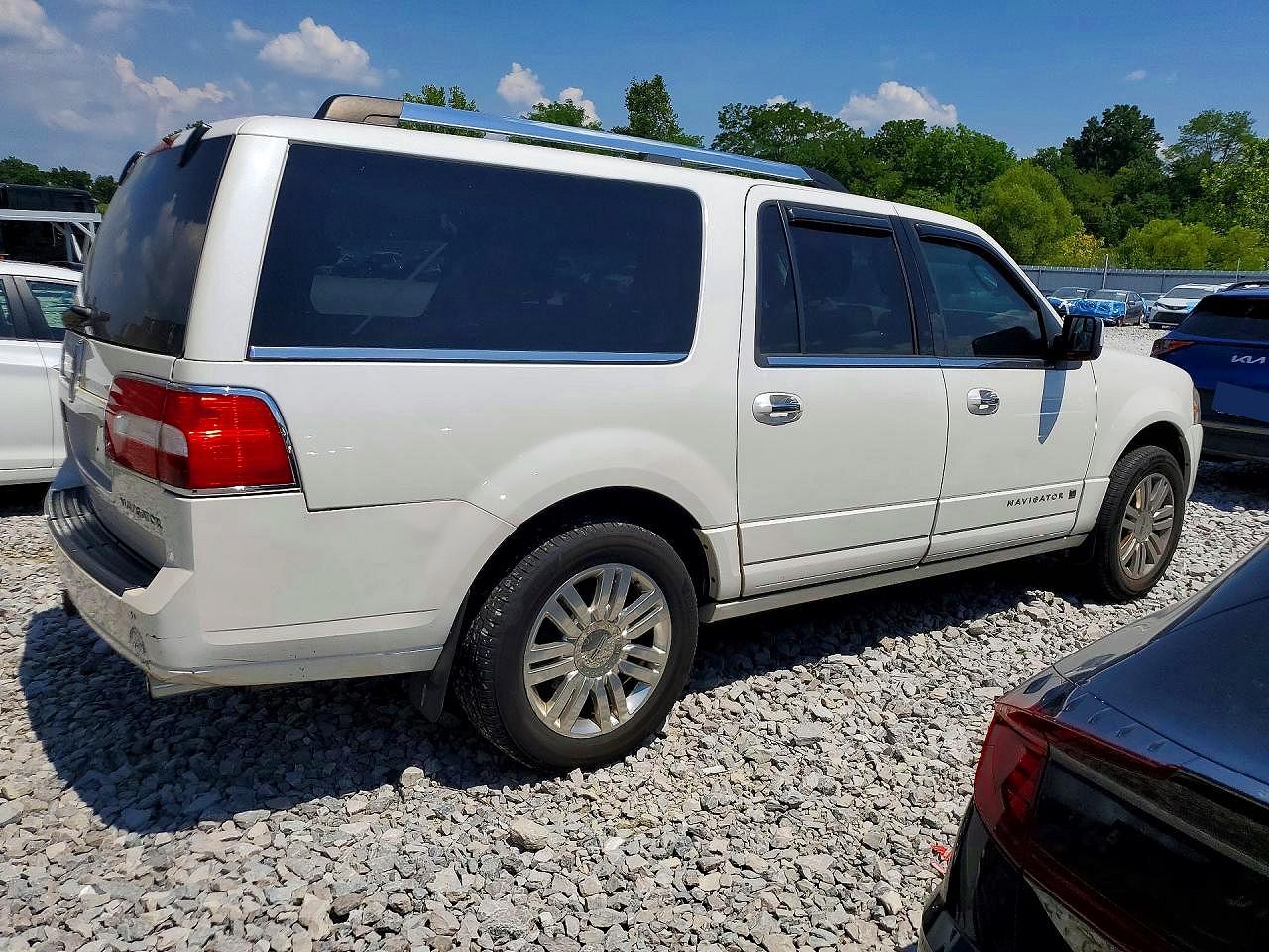 2014 Lincoln Navigator L Белый vin: 5LMJJ3H50EEL08985