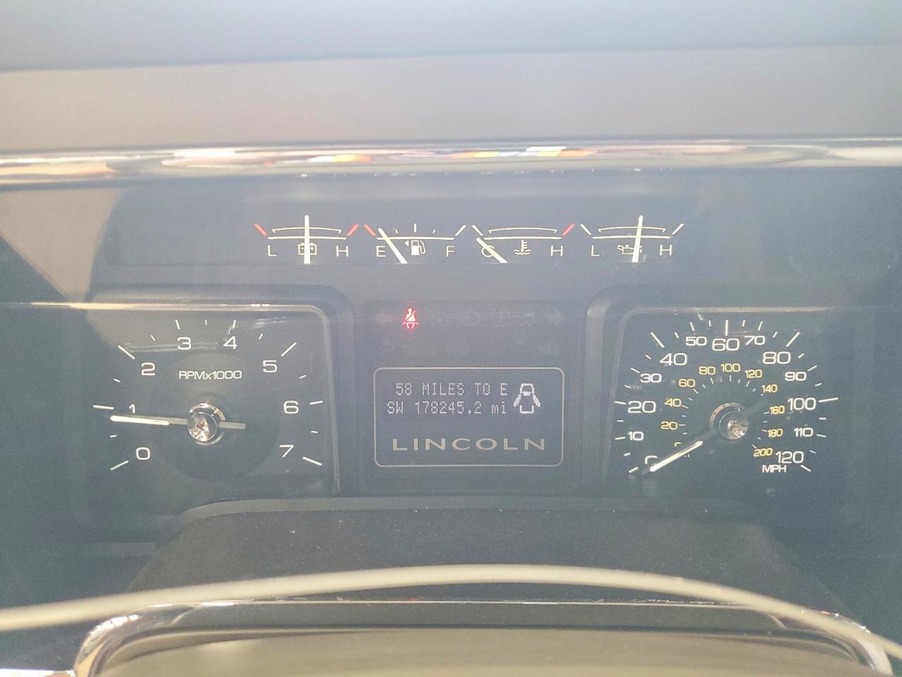 2013 Lincoln Navigator L Black vin: 5LMJJ3H51DEL08346