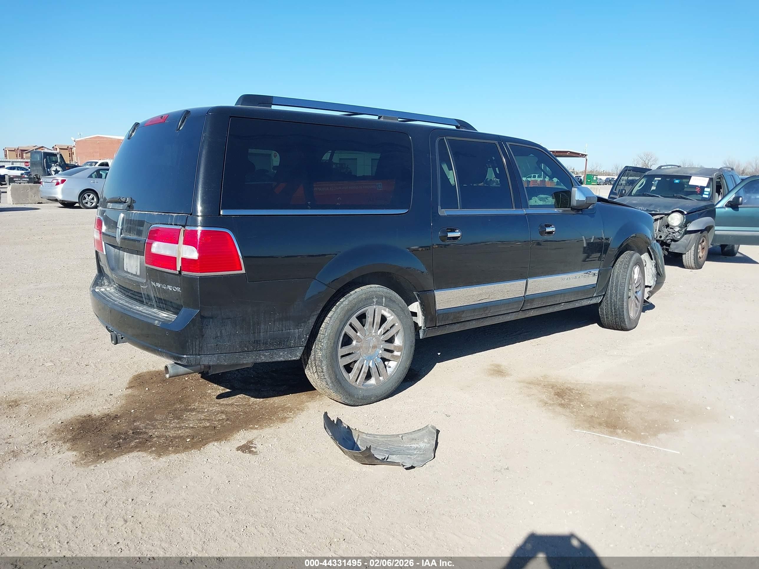 2010 Lincoln Navigator L   Black vin: 5LMJJ3H52AEJ04506