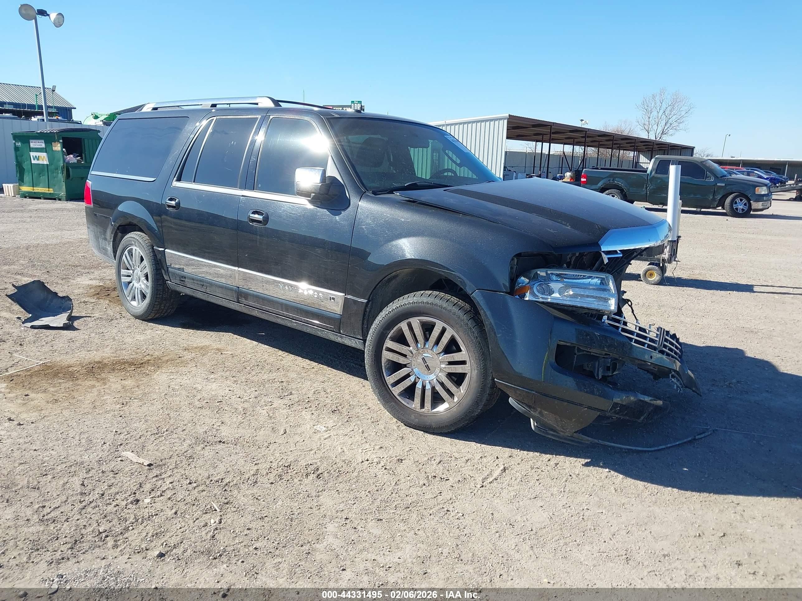 2010 Lincoln Navigator L   Black vin: 5LMJJ3H52AEJ04506