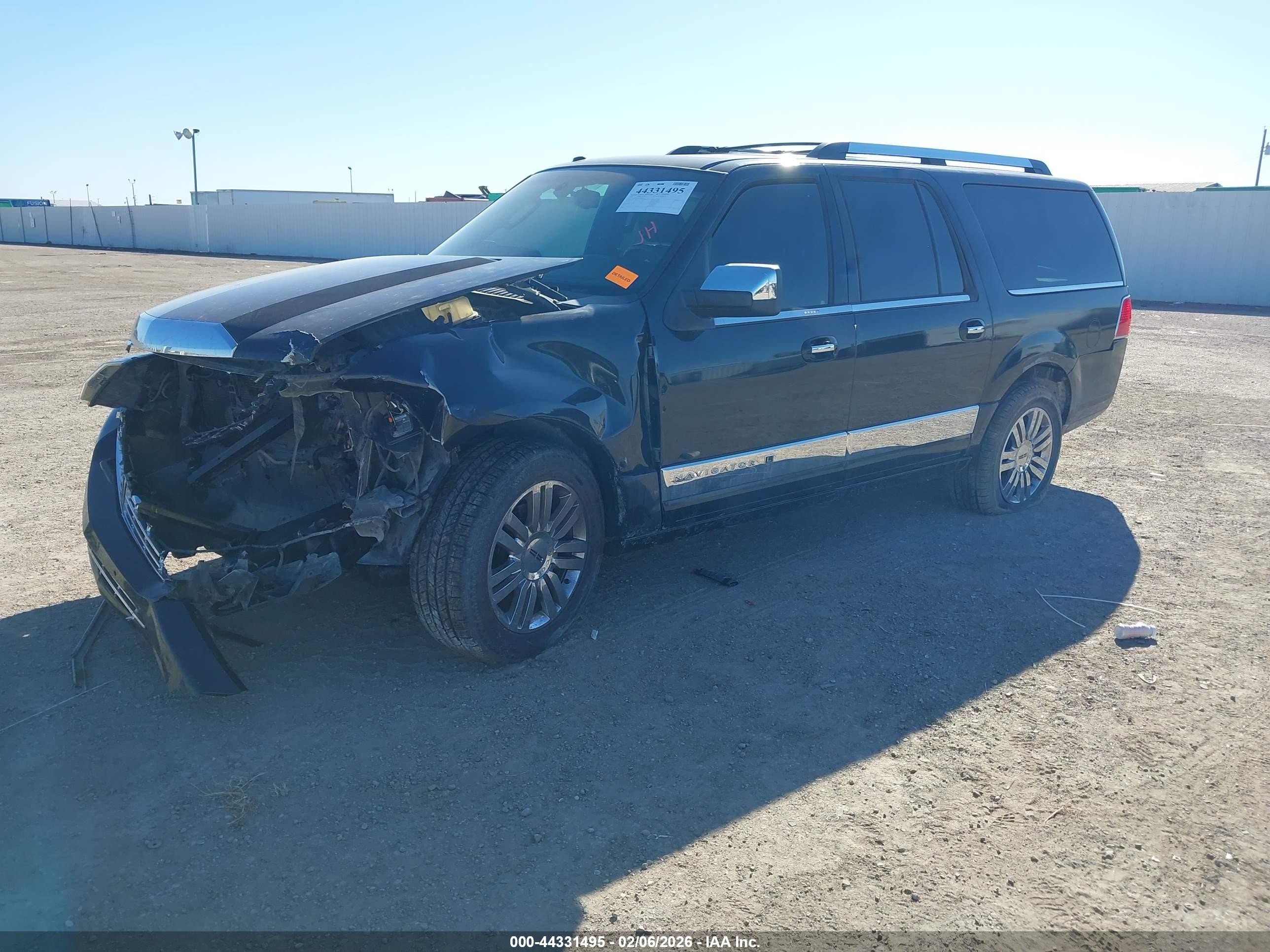 2010 Lincoln Navigator L   Black vin: 5LMJJ3H52AEJ04506