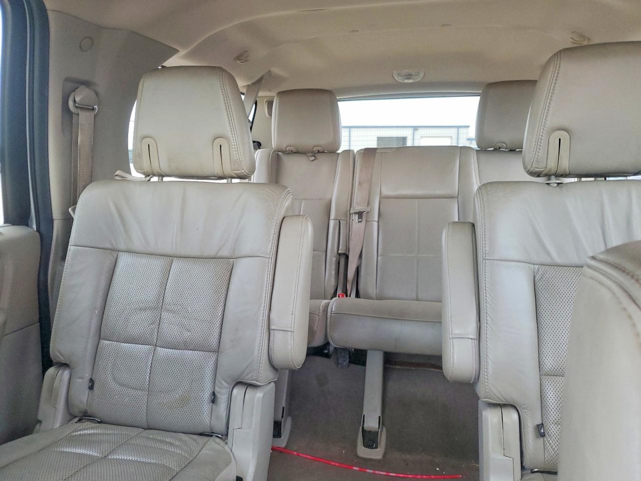 2012 Lincoln Navigator L Silver vin: 5LMJJ3H57CEL01223