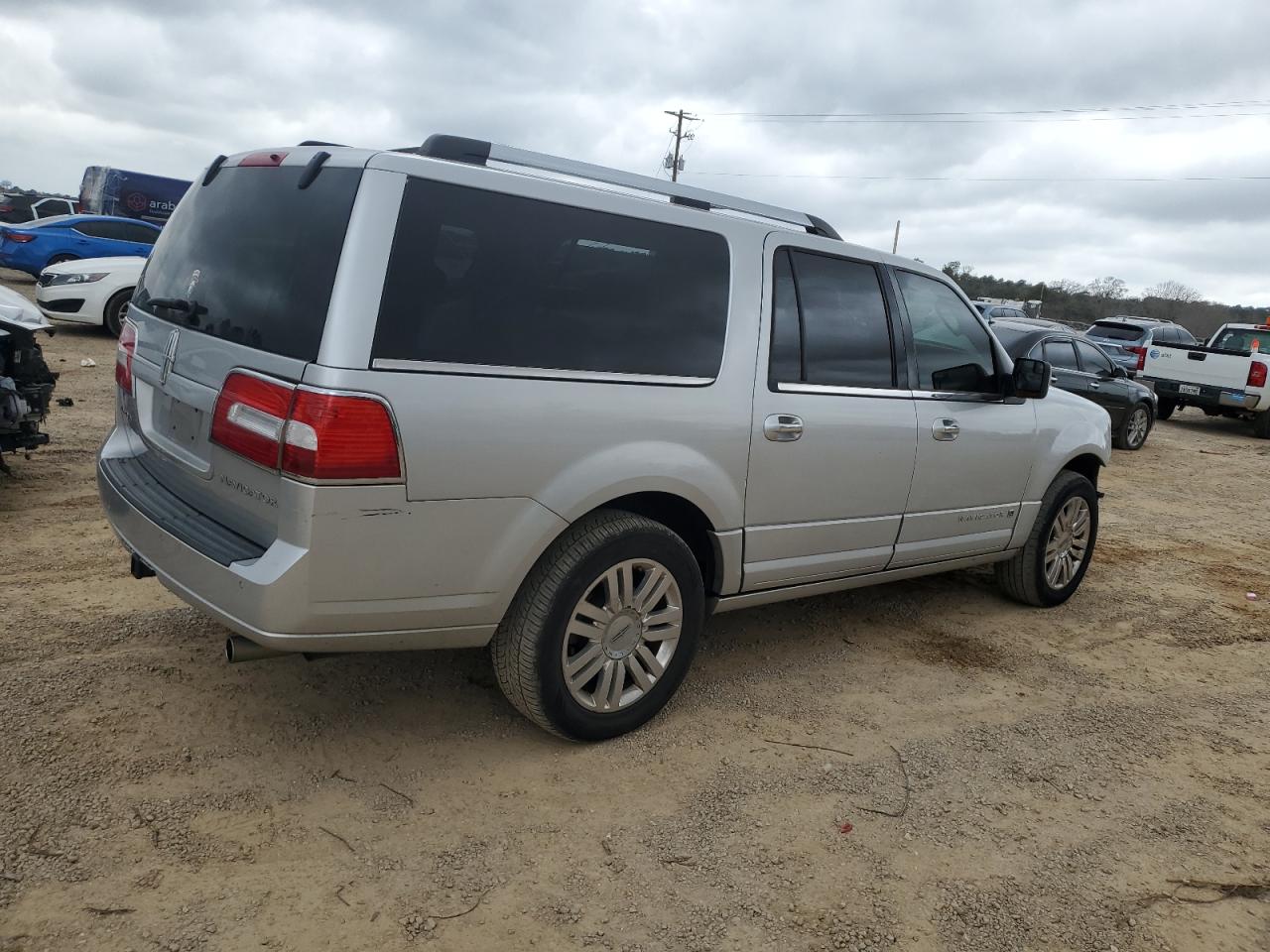 2012 Lincoln Navigator L Silver vin: 5LMJJ3H57CEL07328