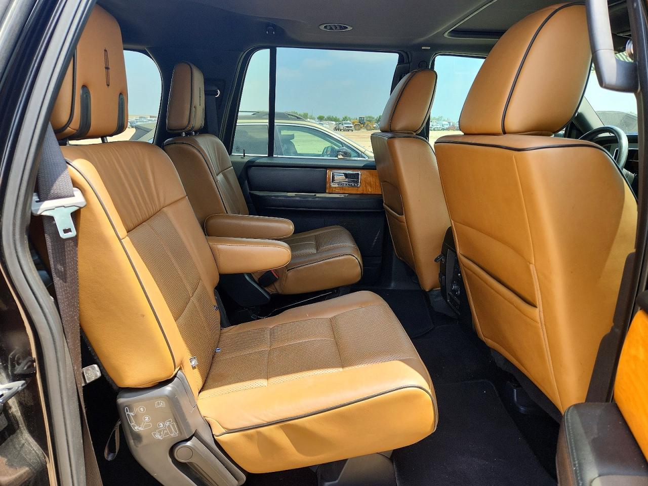2013 Lincoln Navigator L Black vin: 5LMJJ3H57DEL04205
