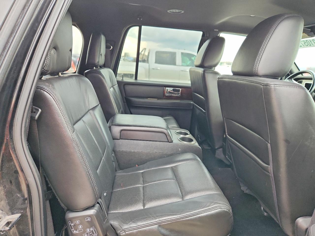 2013 Lincoln Navigator L Black vin: 5LMJJ3H58DEL04763