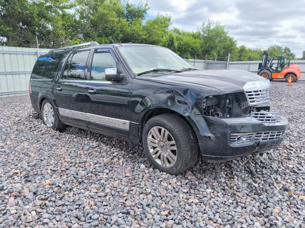 2013 Lincoln Navigator L Black vin: 5LMJJ3H58DEL08649