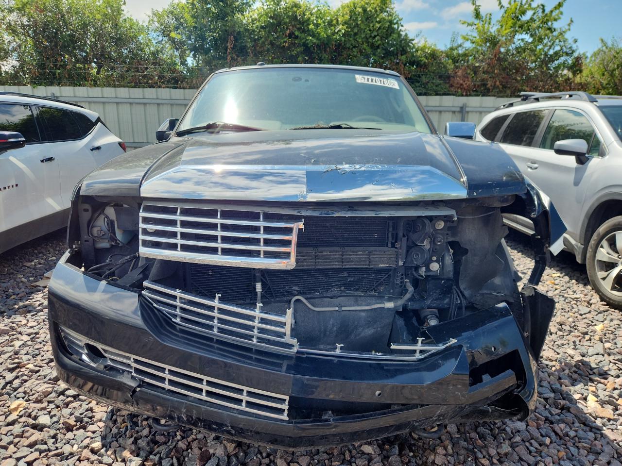2013 Lincoln Navigator L Black vin: 5LMJJ3H58DEL08649 Damage: Grille, Broken, Replacement Required