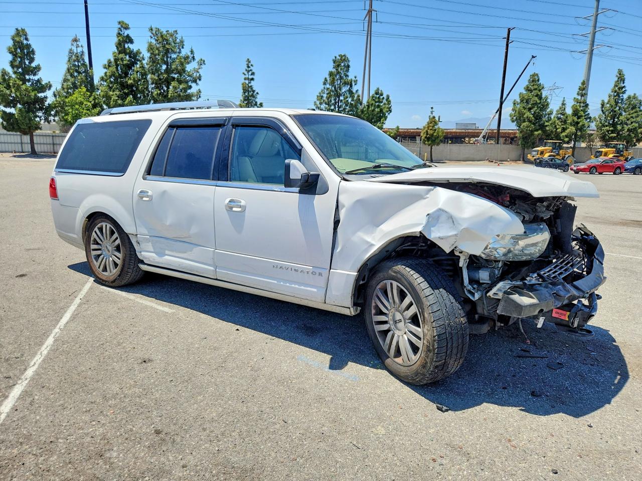 2010 Lincoln Navigator L White vin: 5LMJJ3H59AEJ10268