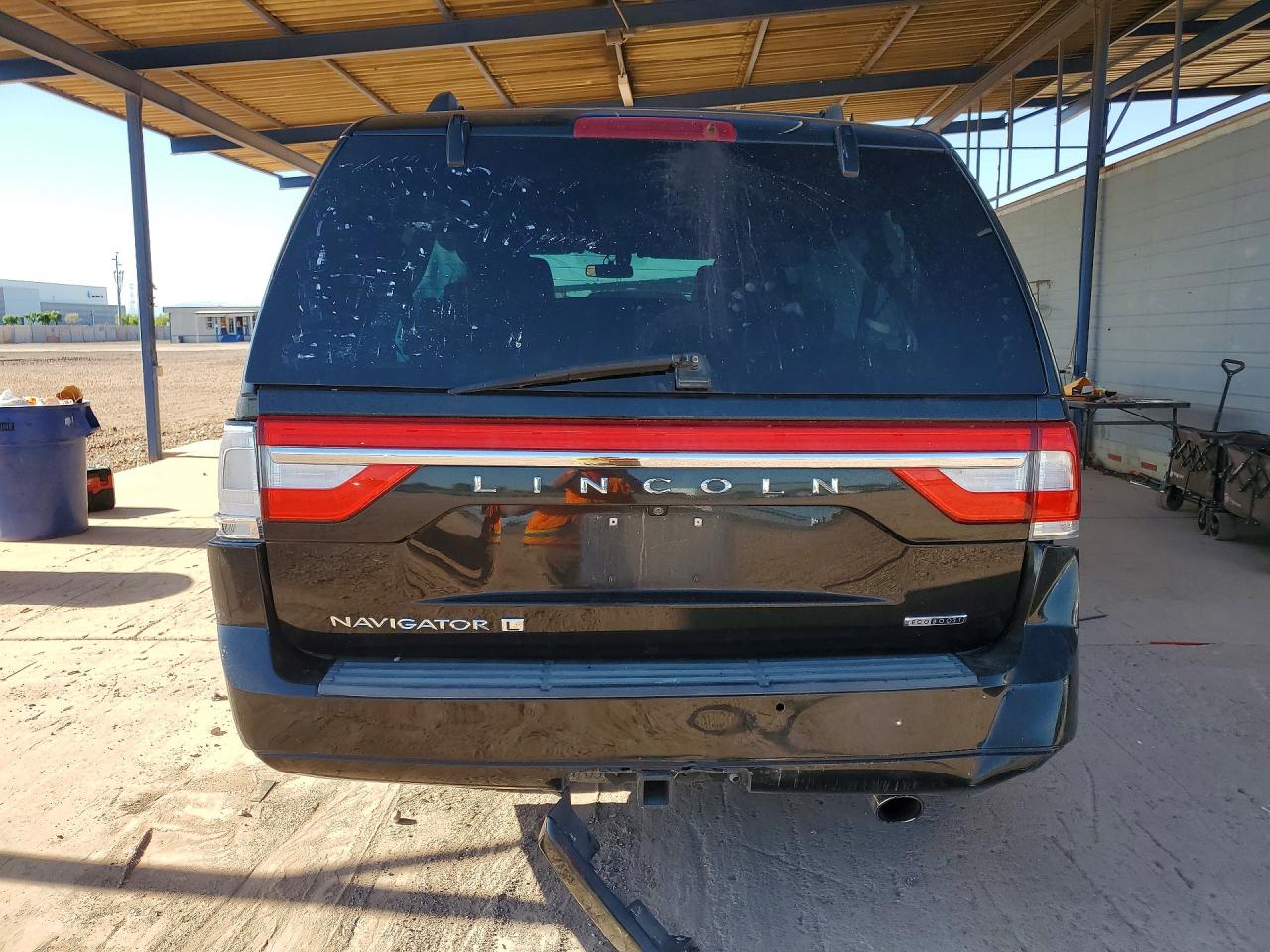 2015 Lincoln Navigator L Black vin: 5LMJJ3HT8FEJ00367