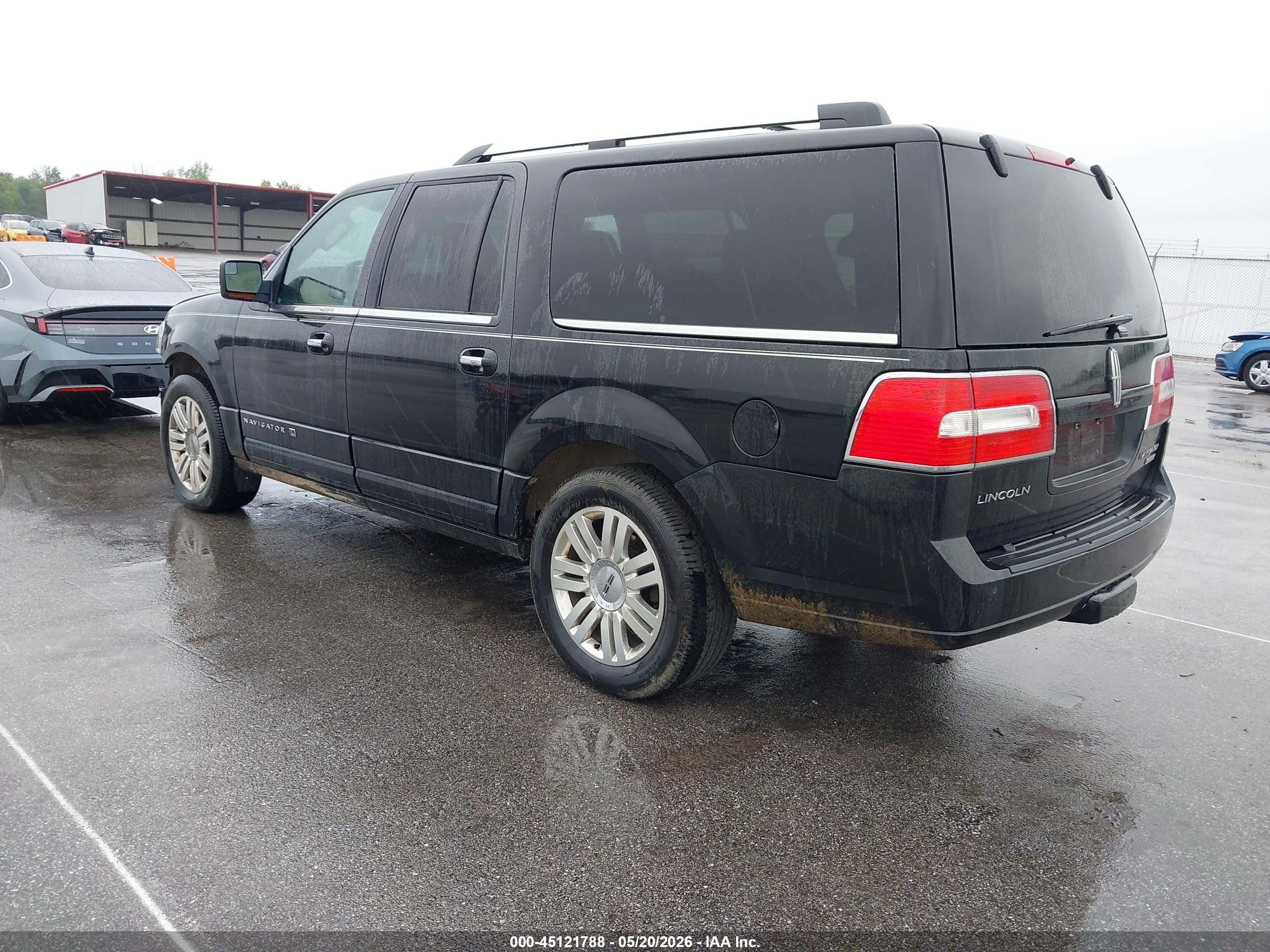 2012 Lincoln Navigator L   Black vin: 5LMJJ3J50CEL02644