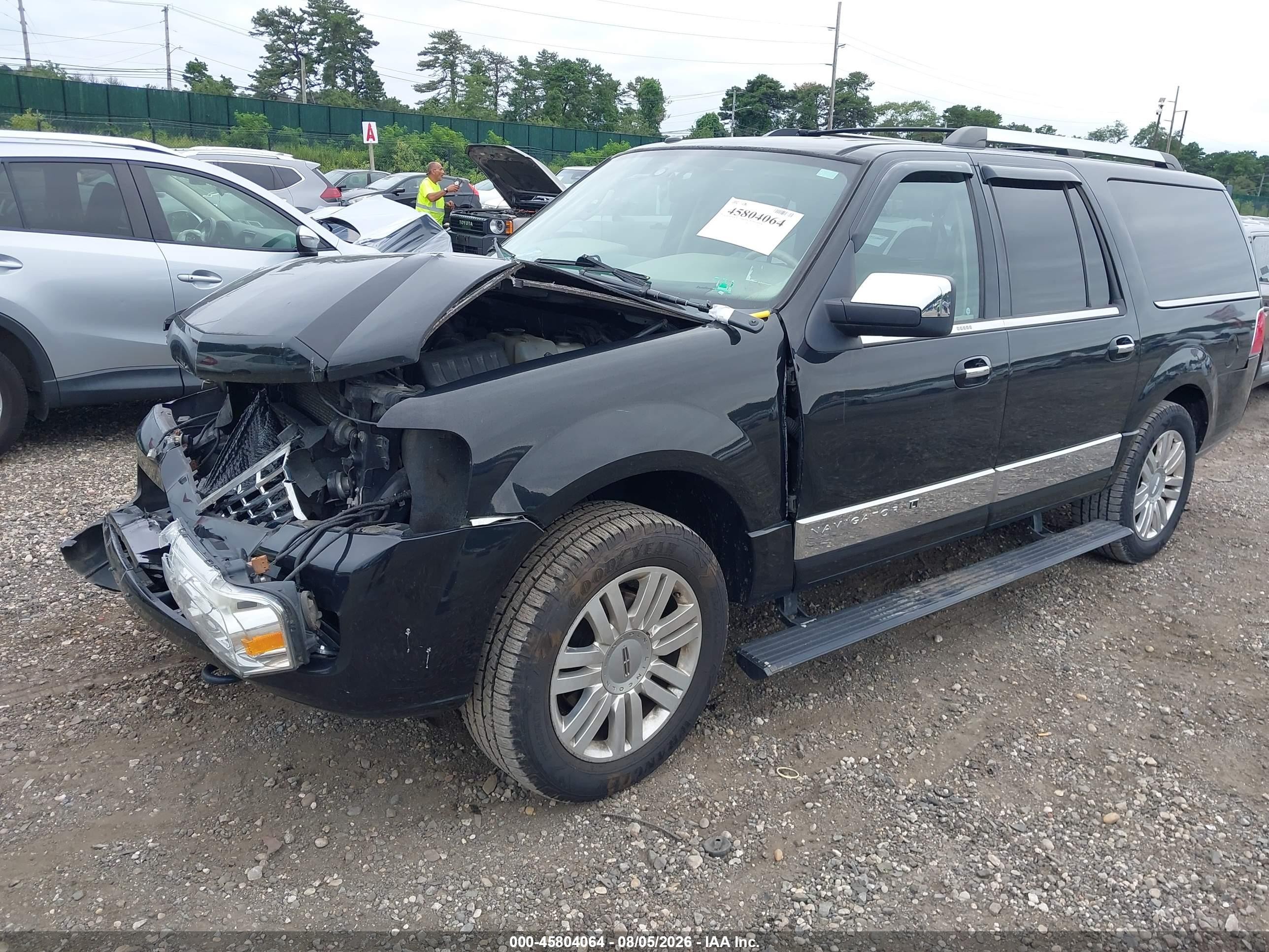 2014 Lincoln Navigator L   Black vin: 5LMJJ3J50EEL06406