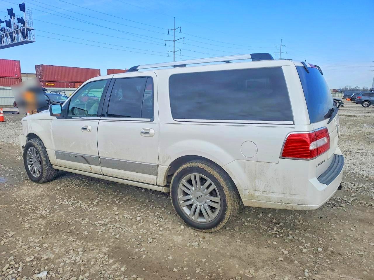 2010 Lincoln Navigator L White vin: 5LMJJ3J51AEJ01896