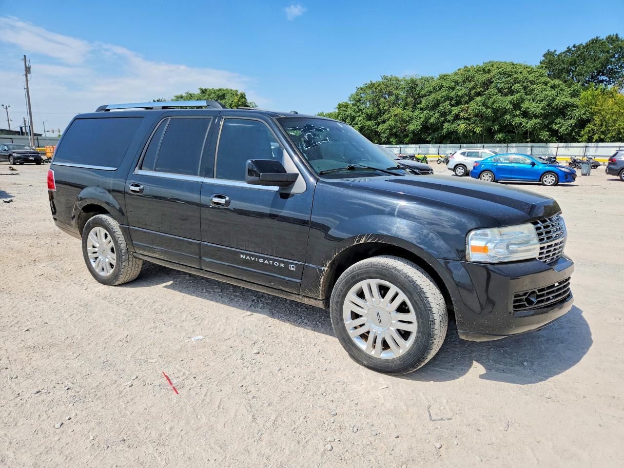 2014 Lincoln Navigator L Черный vin: 5LMJJ3J51EEL03210