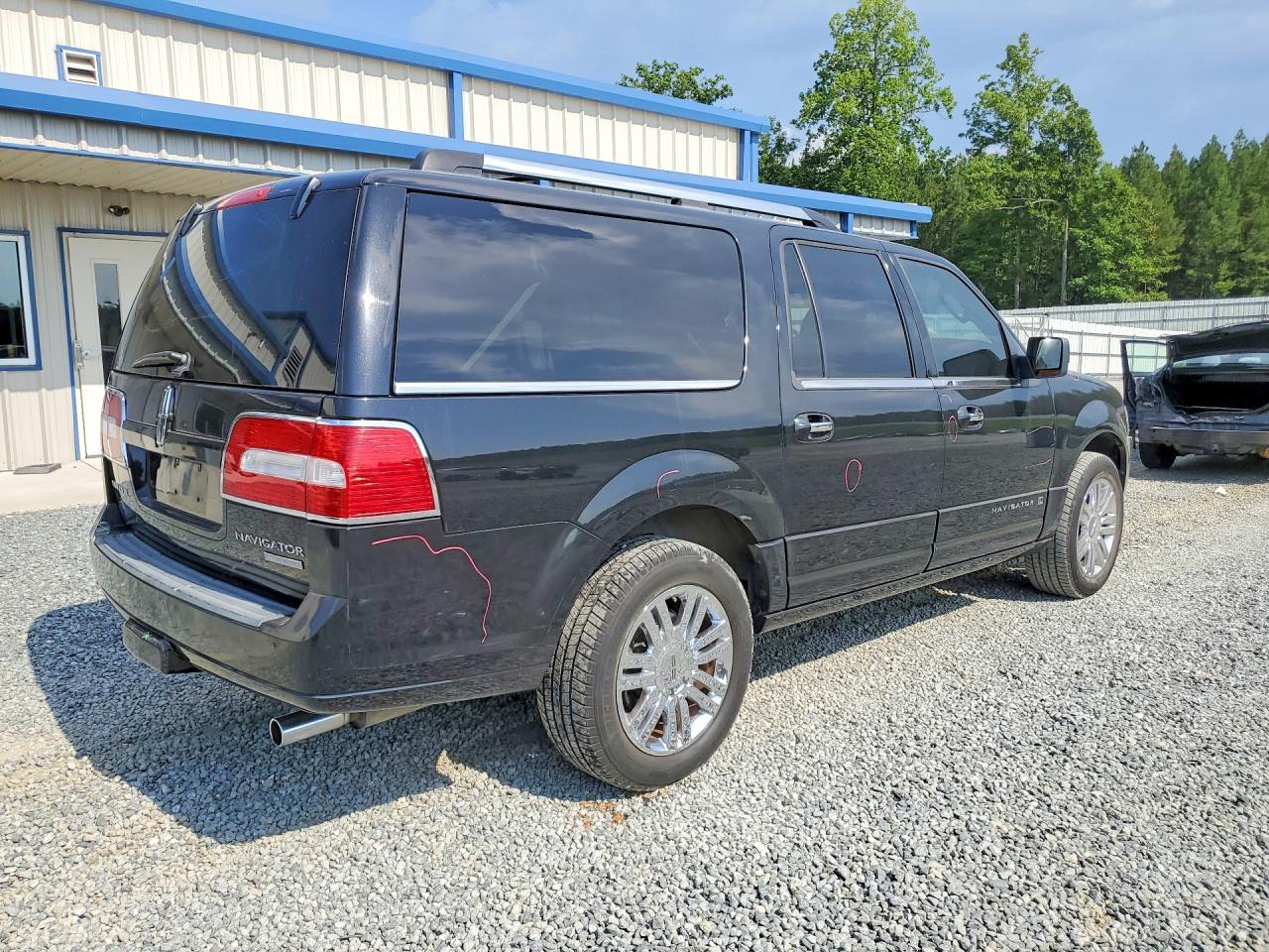 2010 Lincoln Navigator L Black vin: 5LMJJ3J52AEJ06637