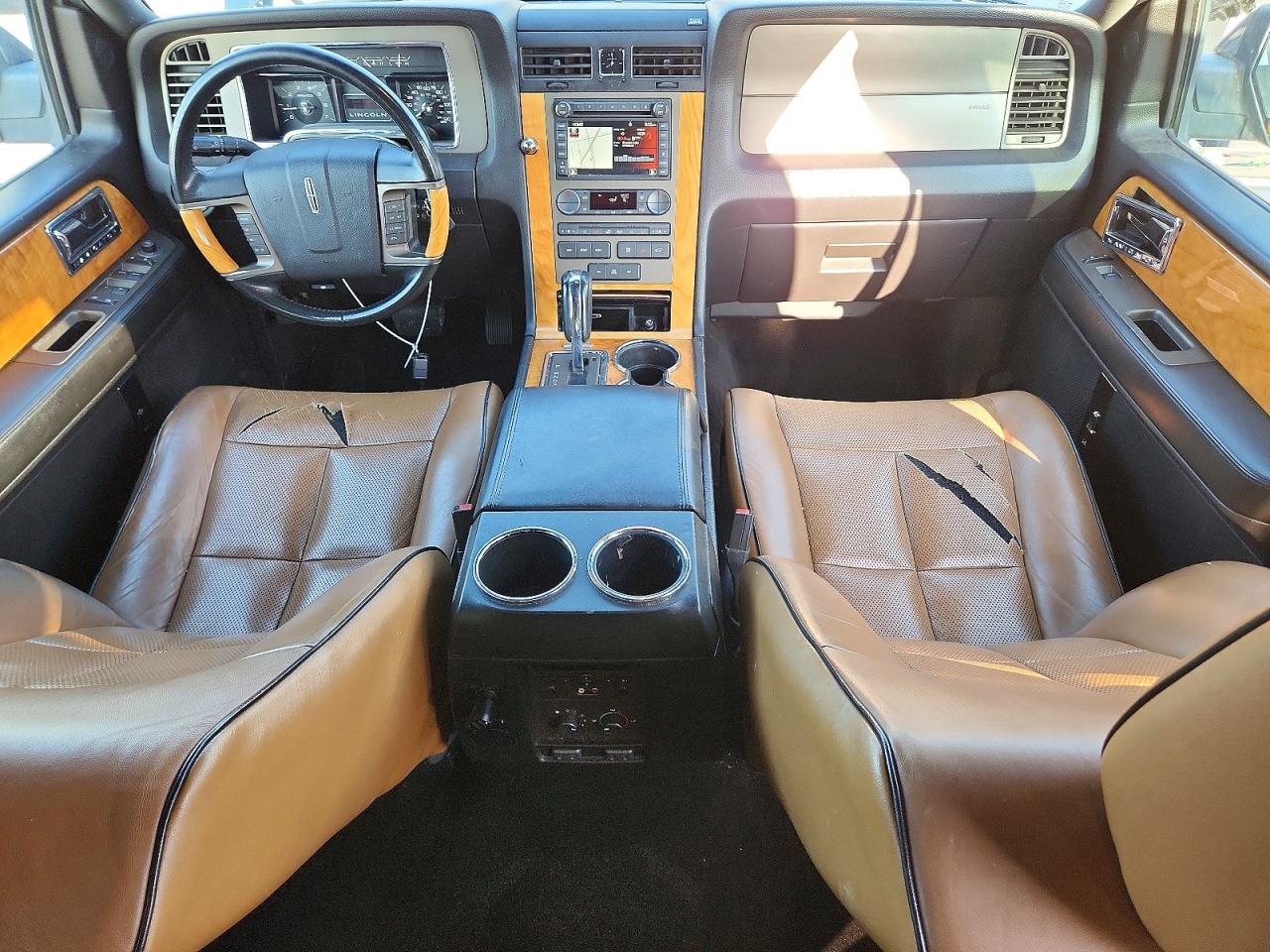 2012 Lincoln Navigator L Charcoal vin: 5LMJJ3J52CEL06842