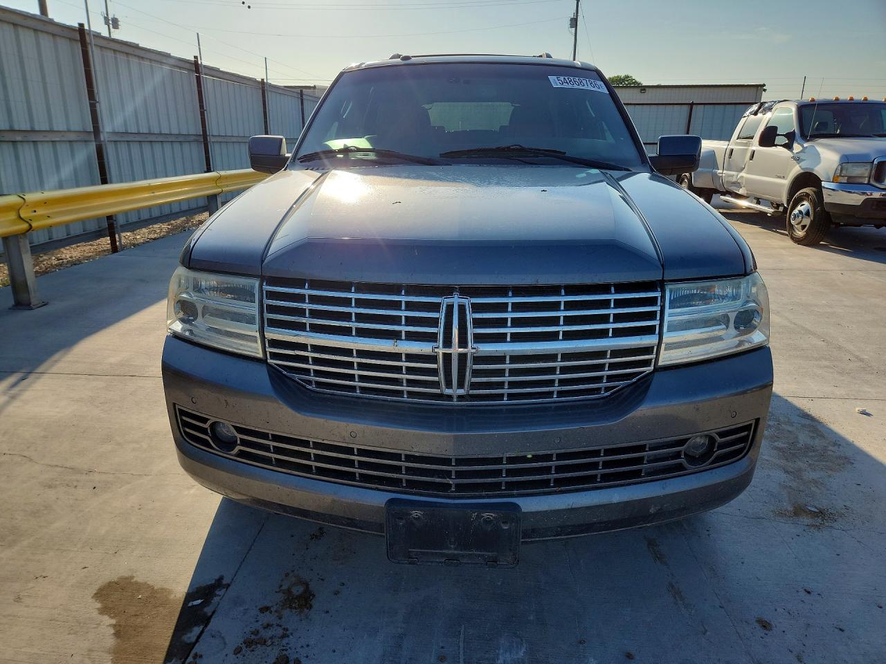 2012 Lincoln Navigator L Charcoal vin: 5LMJJ3J52CEL06842