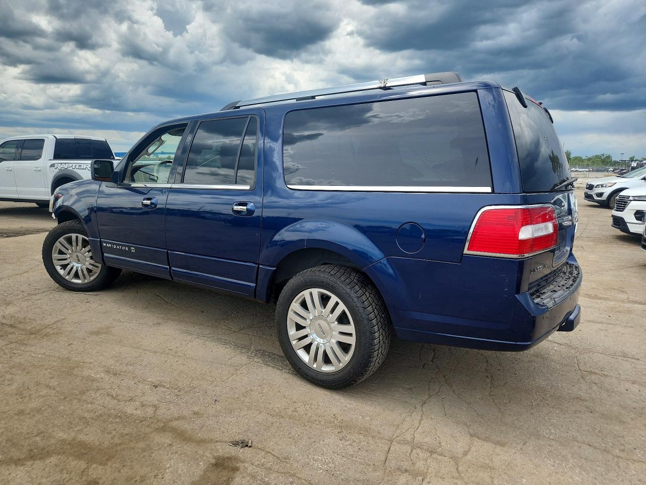 2012 Lincoln Navigator L Blue vin: 5LMJJ3J53CEL01651