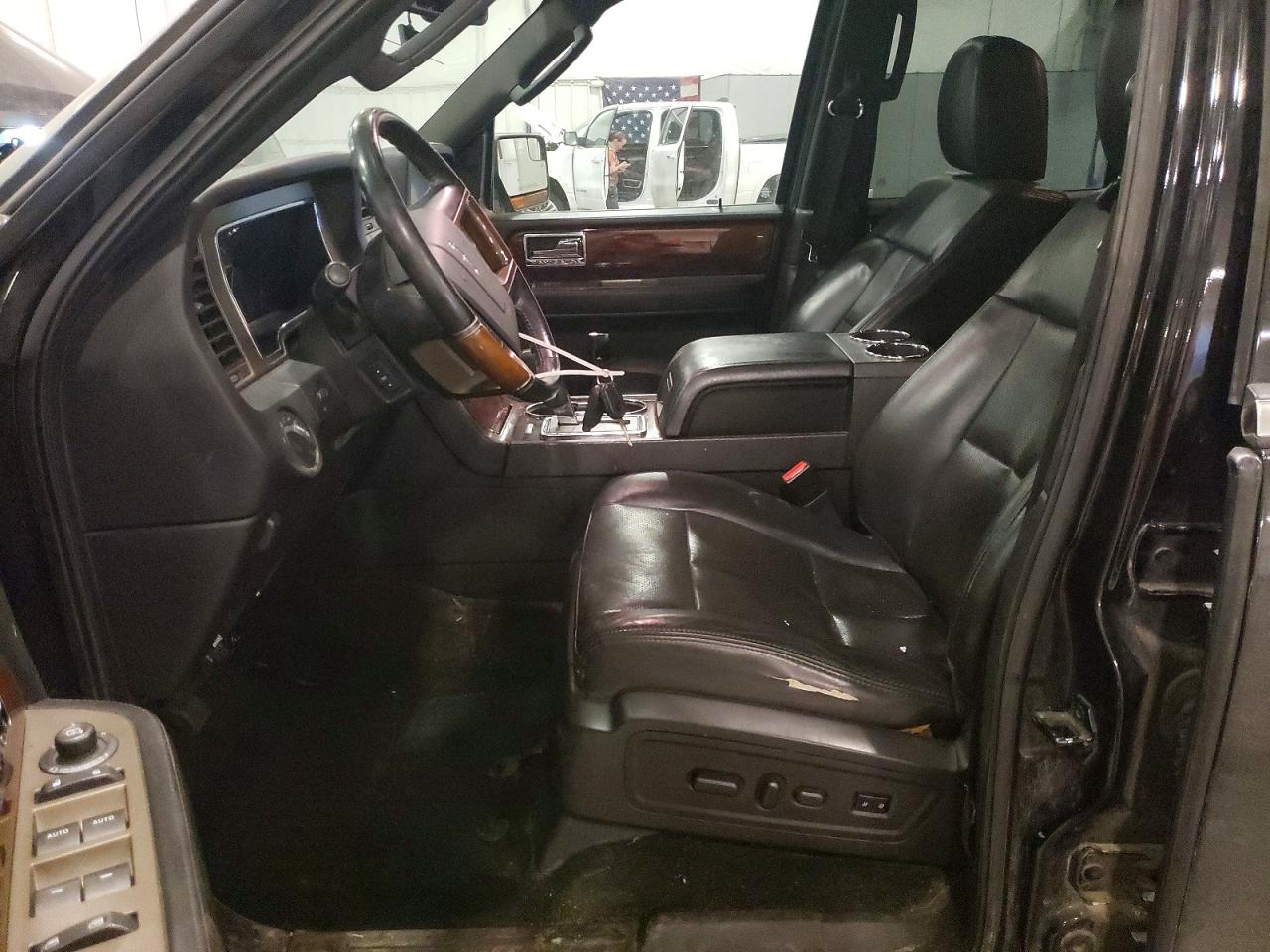 2013 Lincoln Navigator L Black vin: 5LMJJ3J54DEL06732