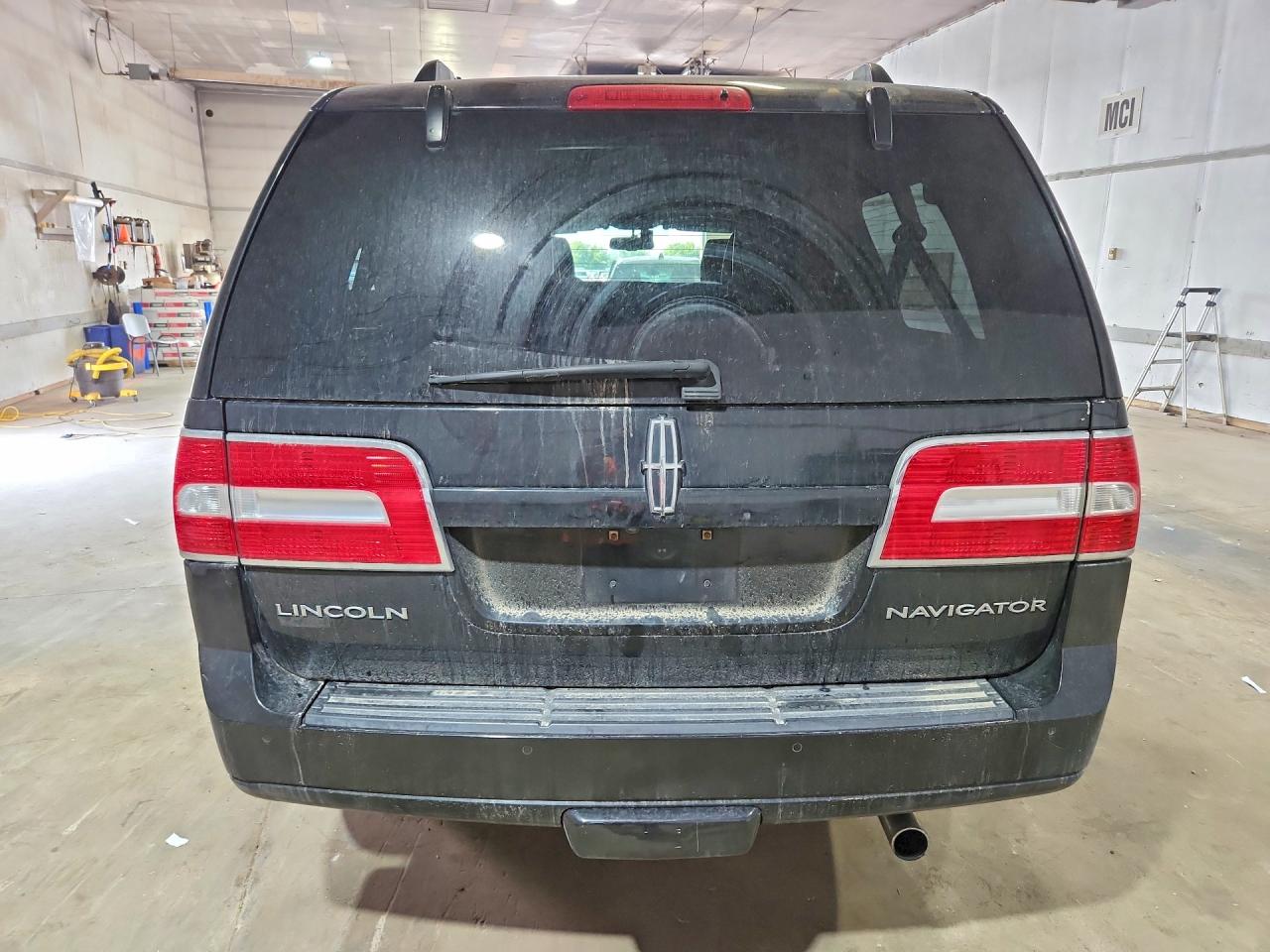 2014 Lincoln Navigator L Черный vin: 5LMJJ3J55EEL01315