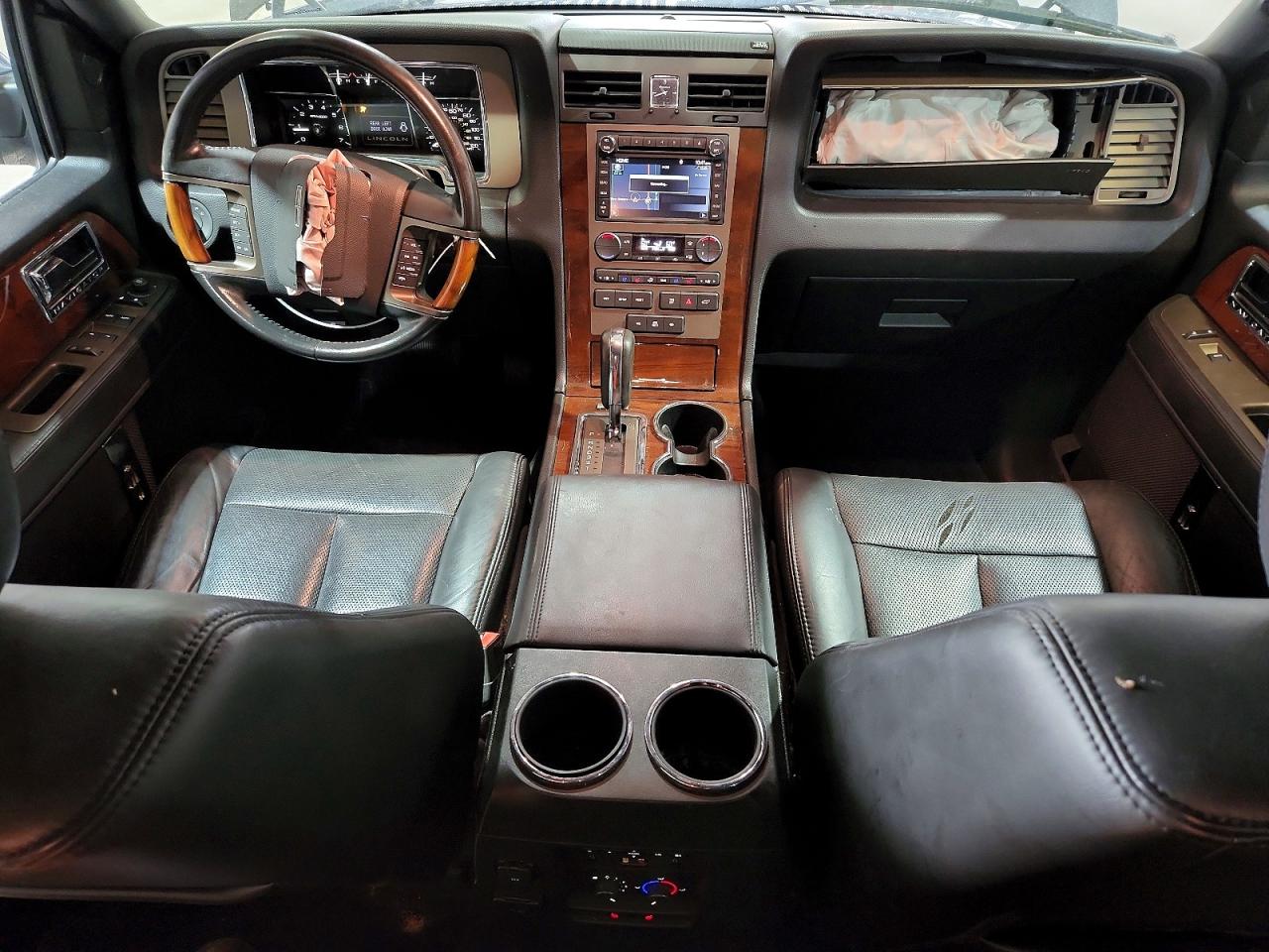 2014 Lincoln Navigator L Черный vin: 5LMJJ3J55EEL01315