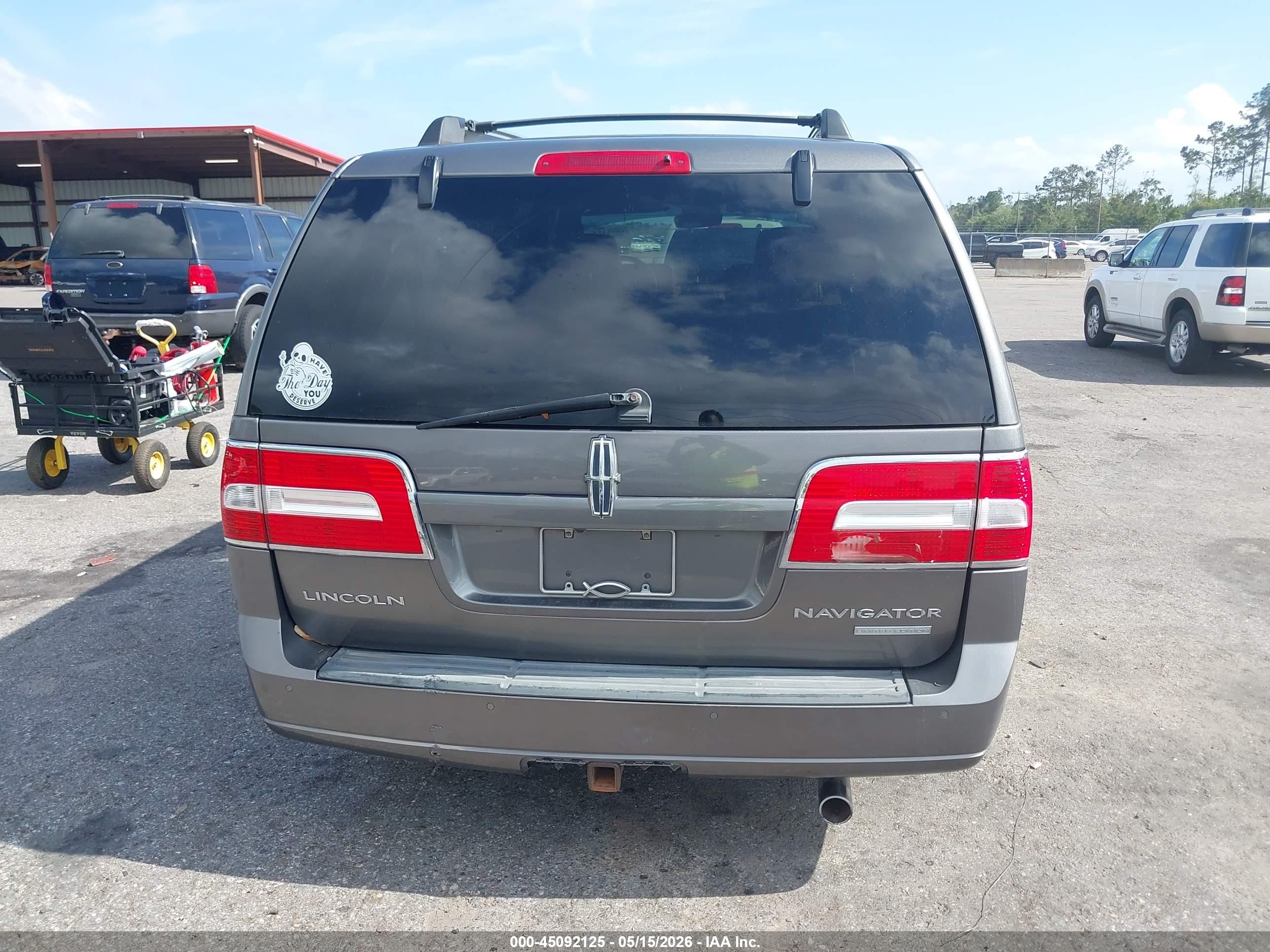 2013 Lincoln Navigator L   Gray vin: 5LMJJ3J56DEL07834