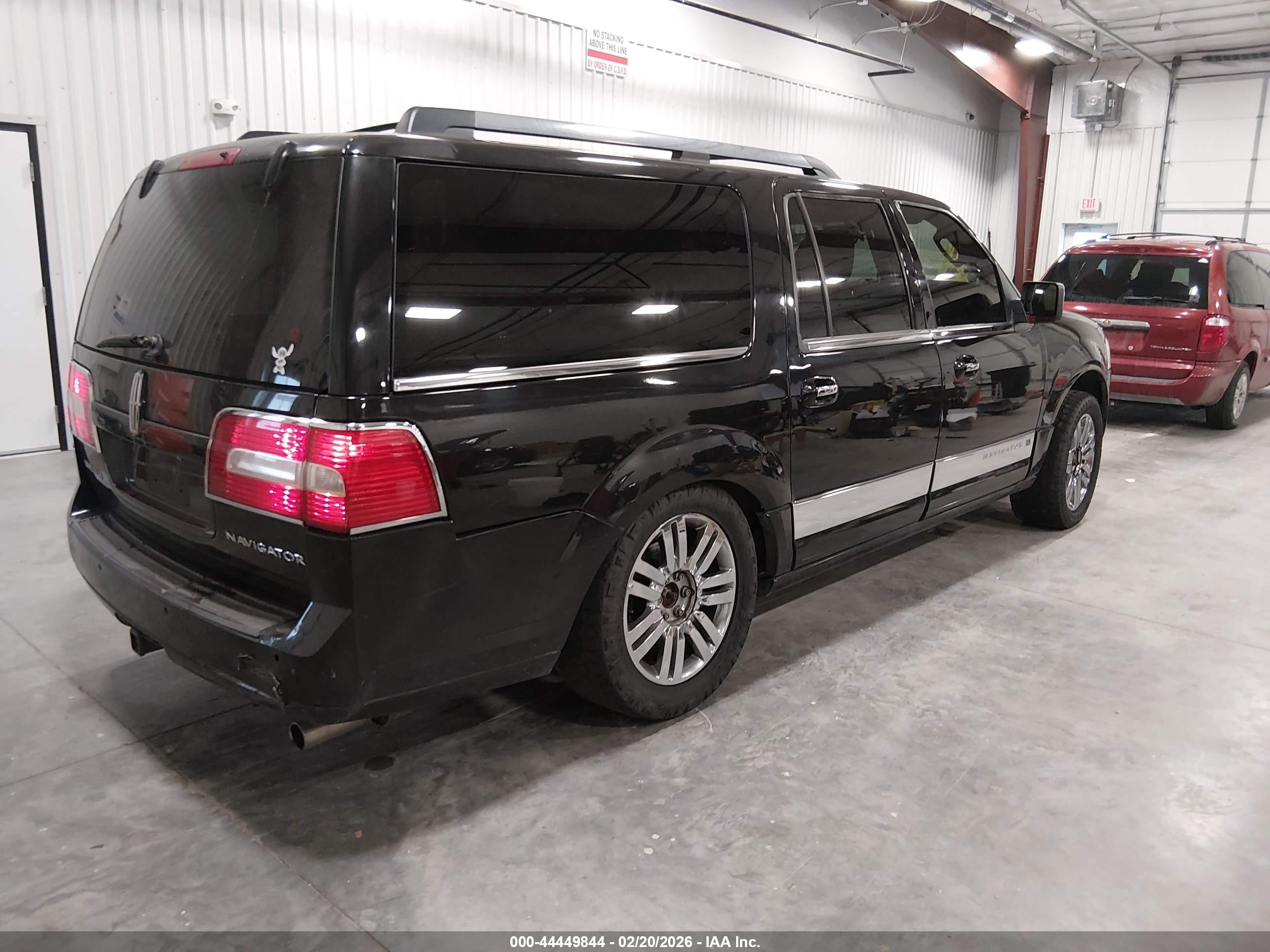 2010 Lincoln Navigator L   Black vin: 5LMJJ3J57AEJ07458