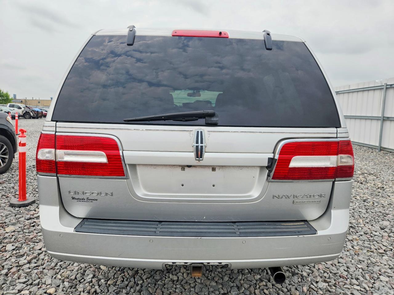 2014 Lincoln Navigator L Silver vin: 5LMJJ3J5XEEL03030