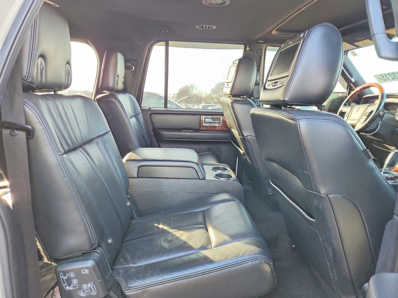 2015 Lincoln Navigator L Белый vin: 5LMJJ3JT0FEJ00910