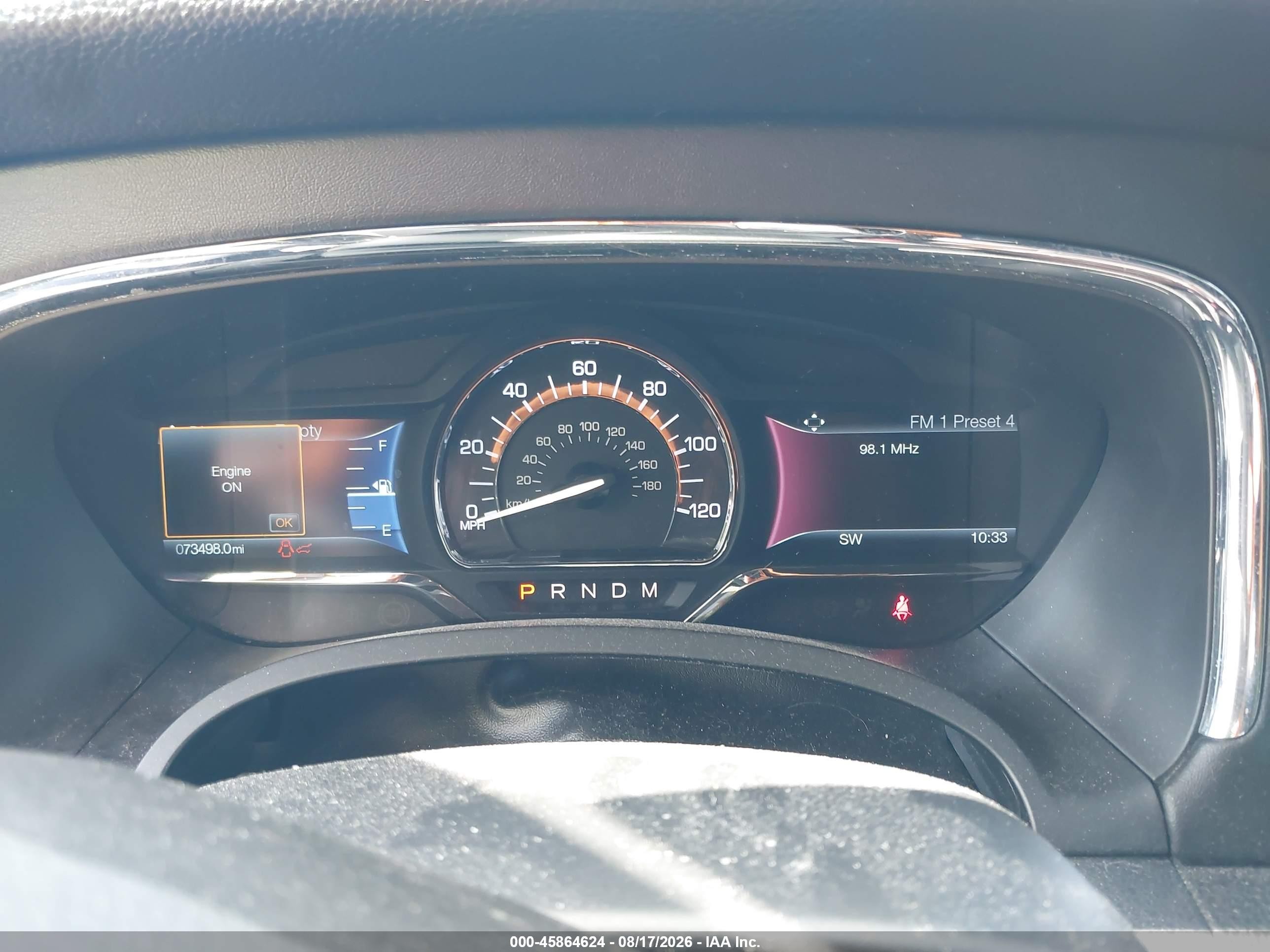 2015 Lincoln Navigator L   Silver vin: 5LMJJ3JT0FEJ10501
