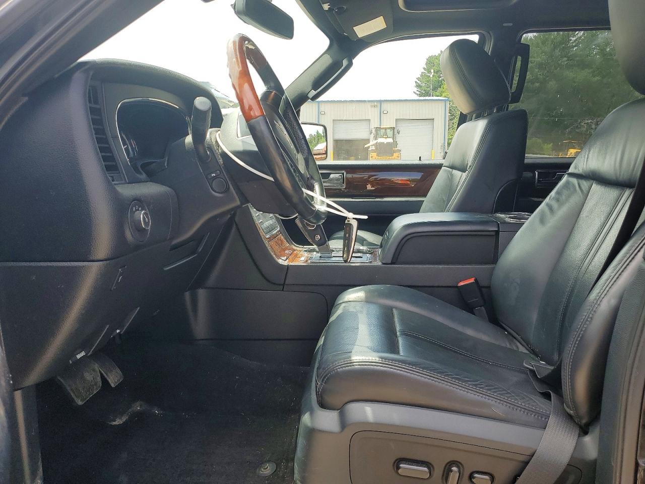 2015 Lincoln Navigator L Black vin: 5LMJJ3JT0FEJ12152