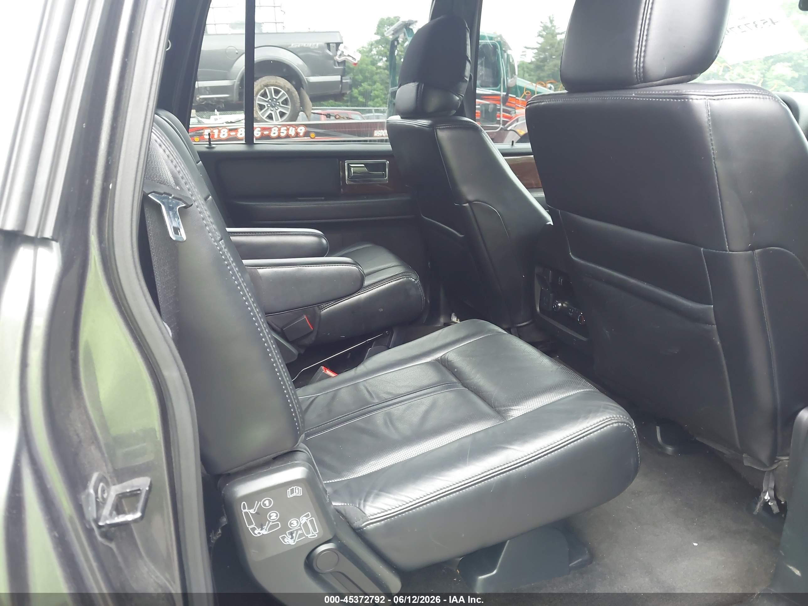 2015 Lincoln Navigator L Gray vin: 5LMJJ3JT3FEJ05180