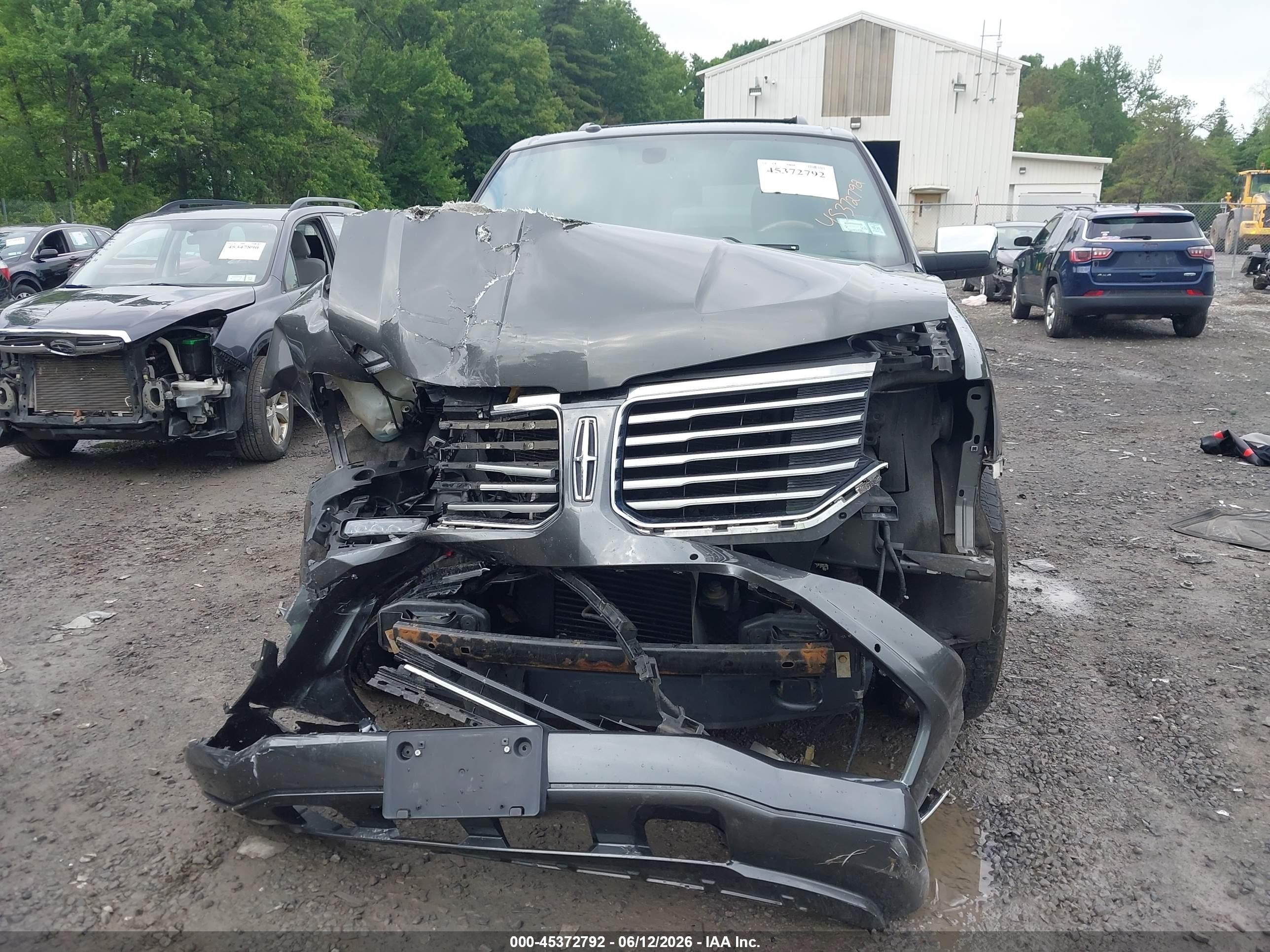 2015 Lincoln Navigator L Gray vin: 5LMJJ3JT3FEJ05180