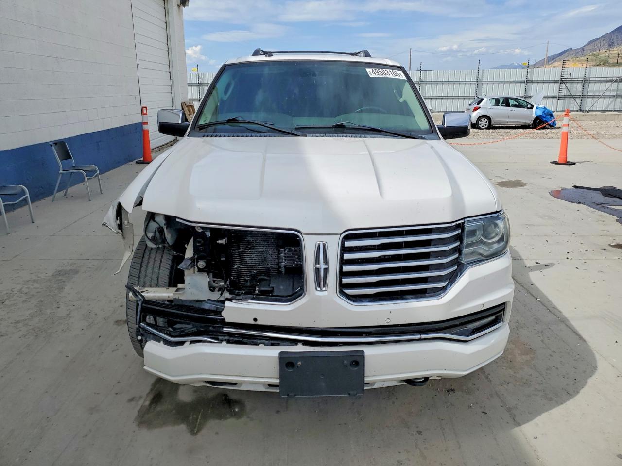 2015 Lincoln Navigator L White vin: 5LMJJ3JT4FEJ08752