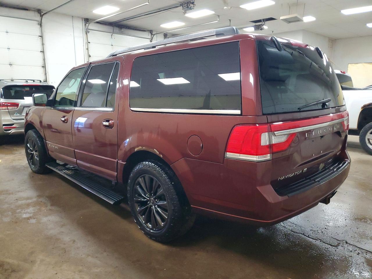 2015 Lincoln Navigator L Burgundy vin: 5LMJJ3JT8FEJ00203