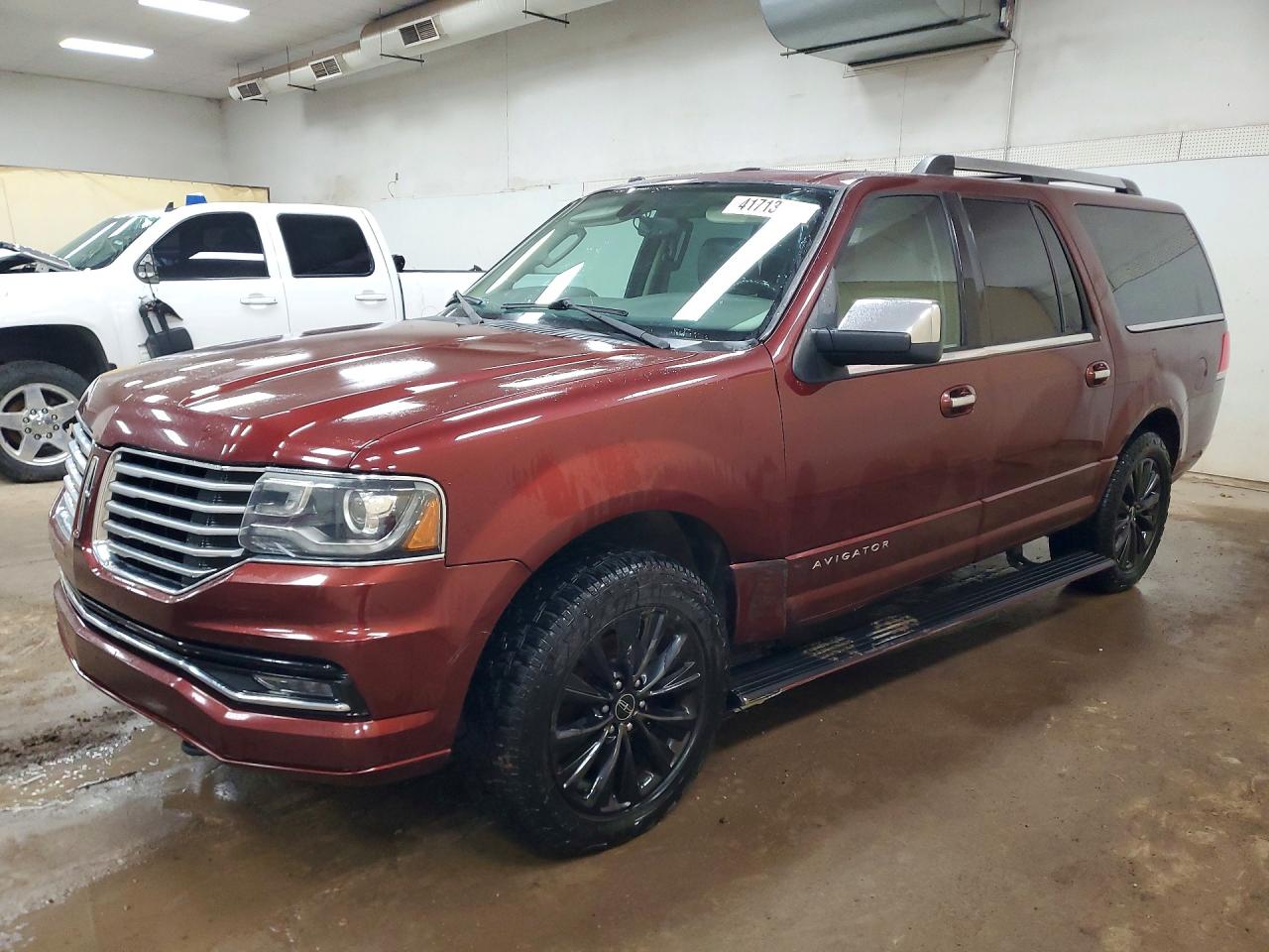 2015 Lincoln Navigator L Burgundy vin: 5LMJJ3JT8FEJ00203