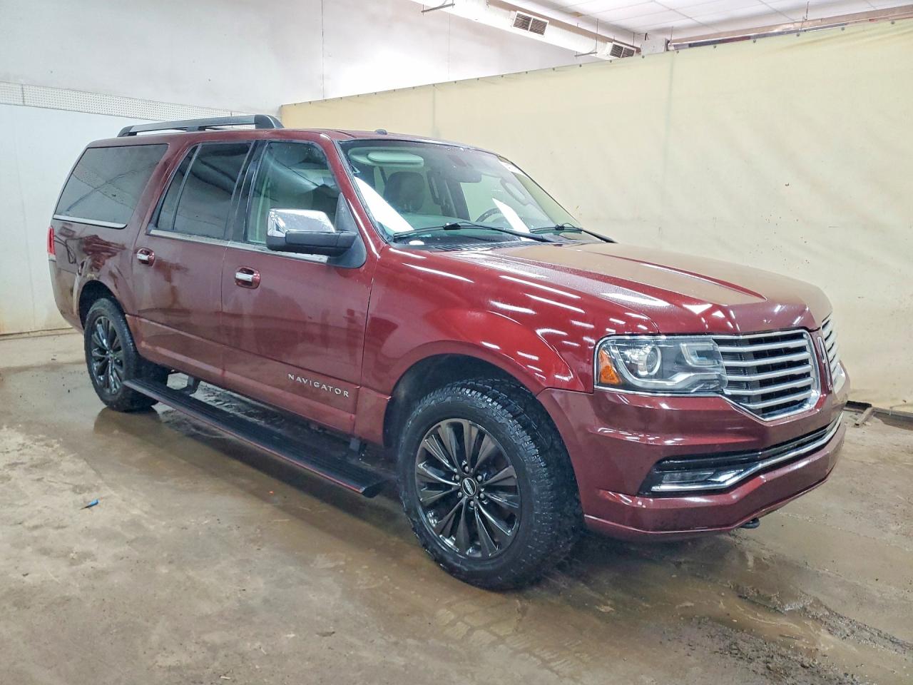 2015 Lincoln Navigator L Burgundy vin: 5LMJJ3JT8FEJ00203