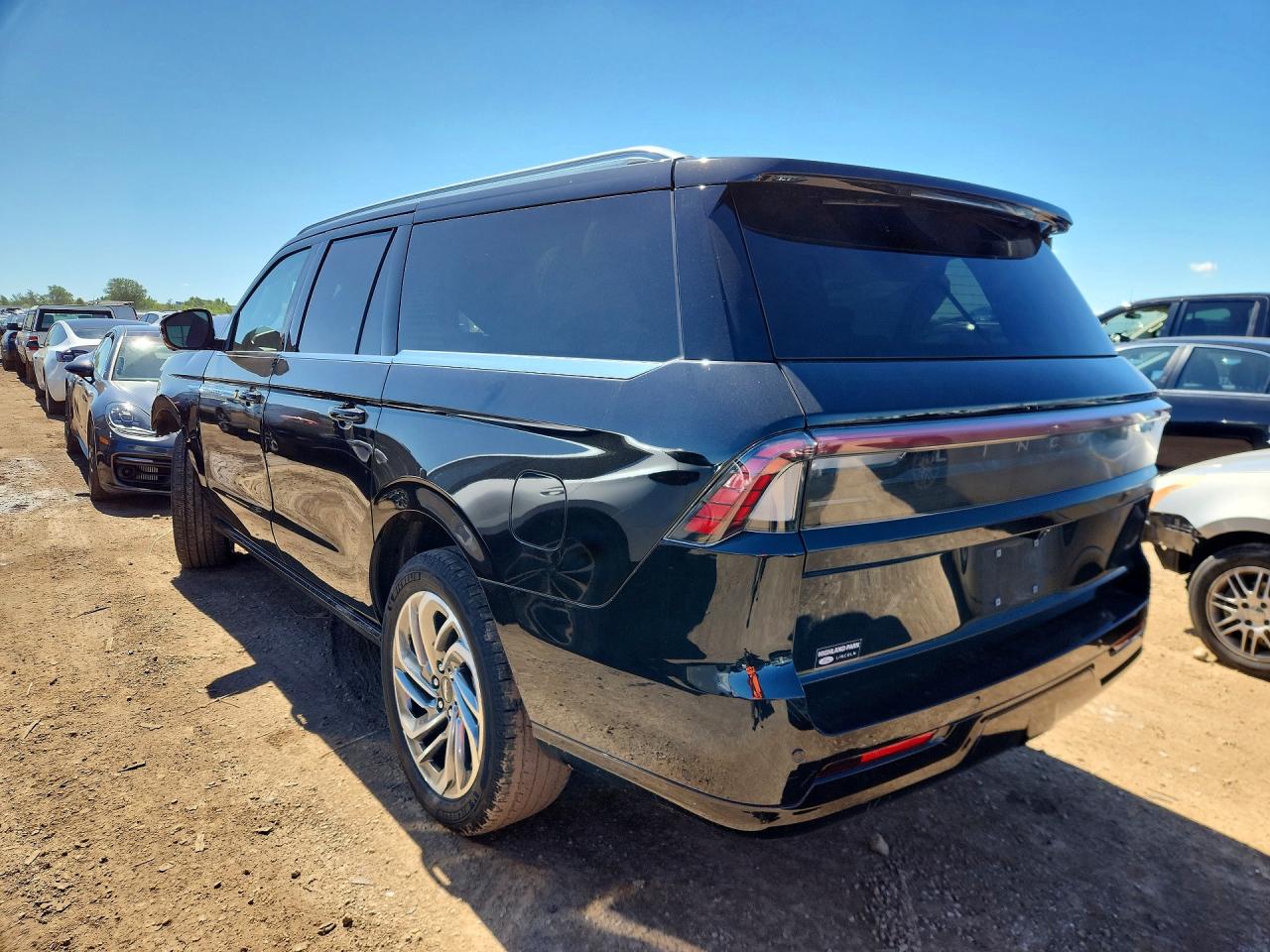 2025 Lincoln Navigator L Reserve Black vin: 5LMJJ3LG5SEL13958