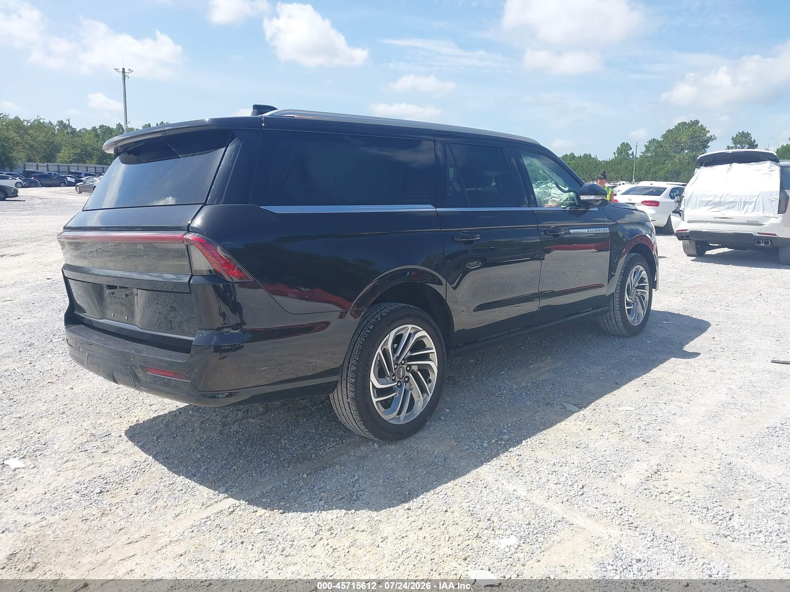 2026 Lincoln Navigator Reserve L Black vin: 5LMJJ3LG5TEL01505