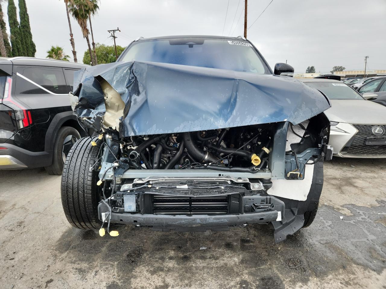 2025 Lincoln Navigator L Reserve Blue vin: 5LMJJ3LG6SEL06176 Damage: Left Front Rail, Bent, > 12 Inches