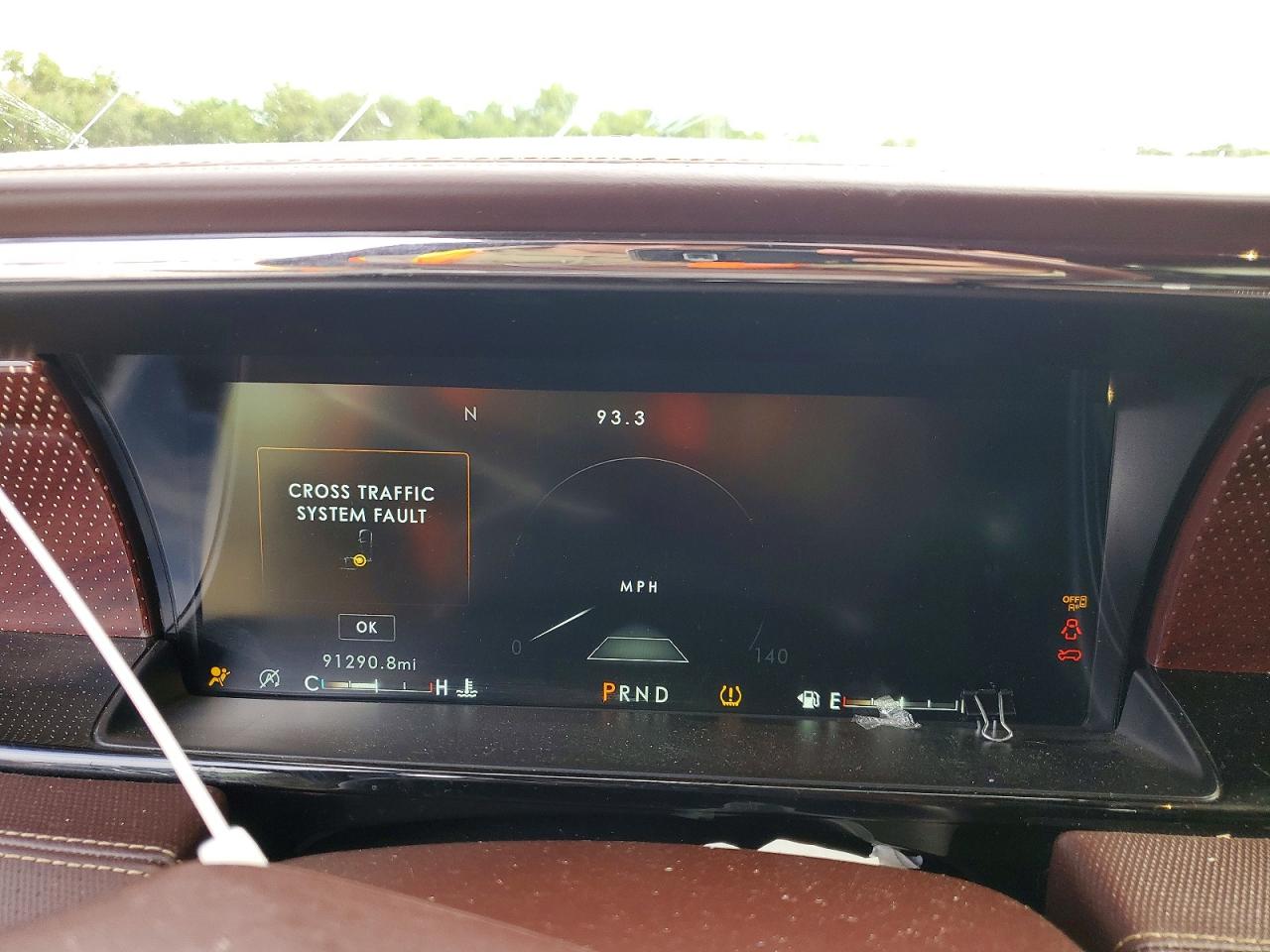 2020 Lincoln Navigator L Black Label White vin: 5LMJJ3TT9LEL08521