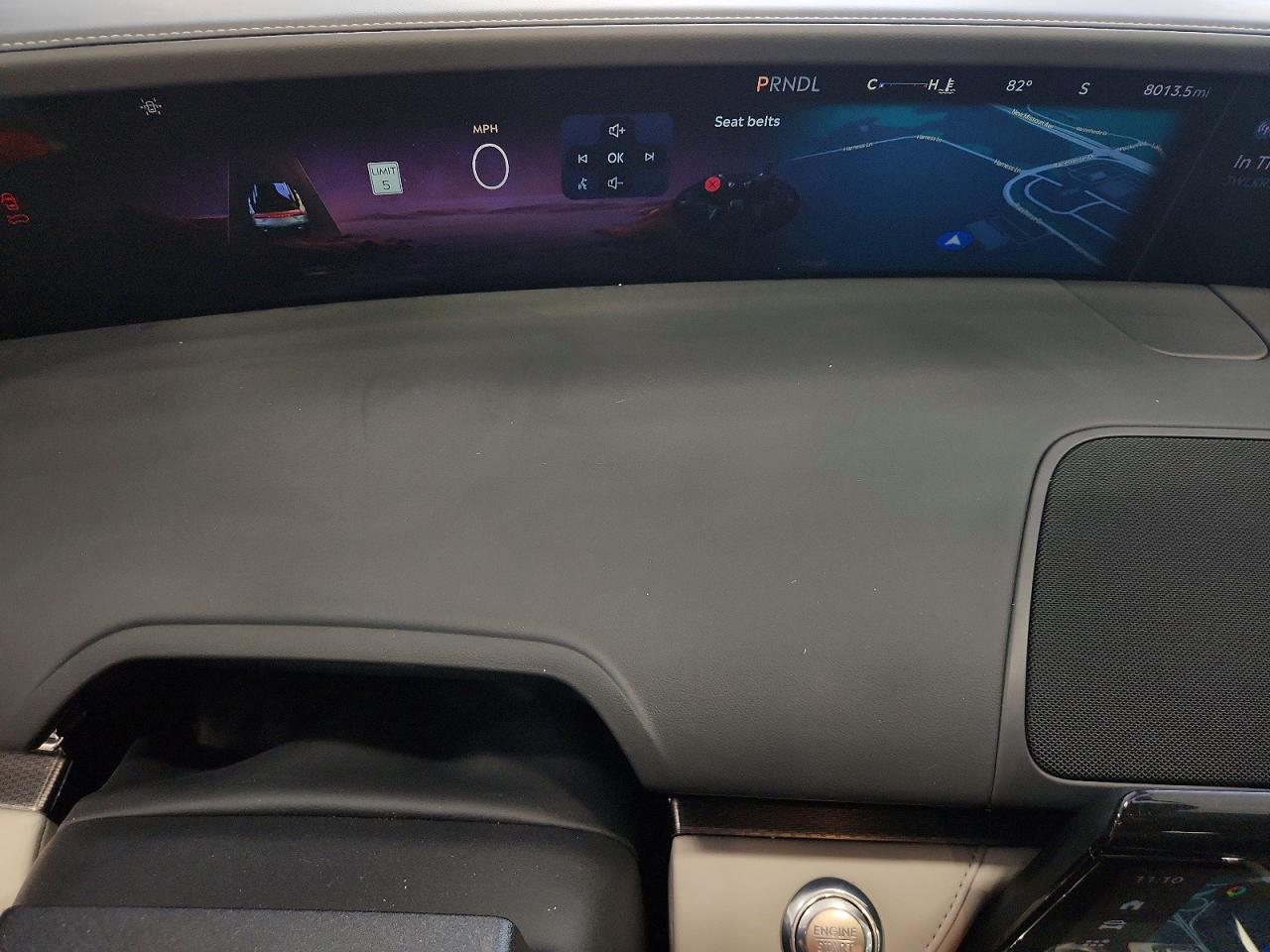 2025 Lincoln Nautilus Premiere Серебряный vin: 5LMPJ8JA6SJ964688
