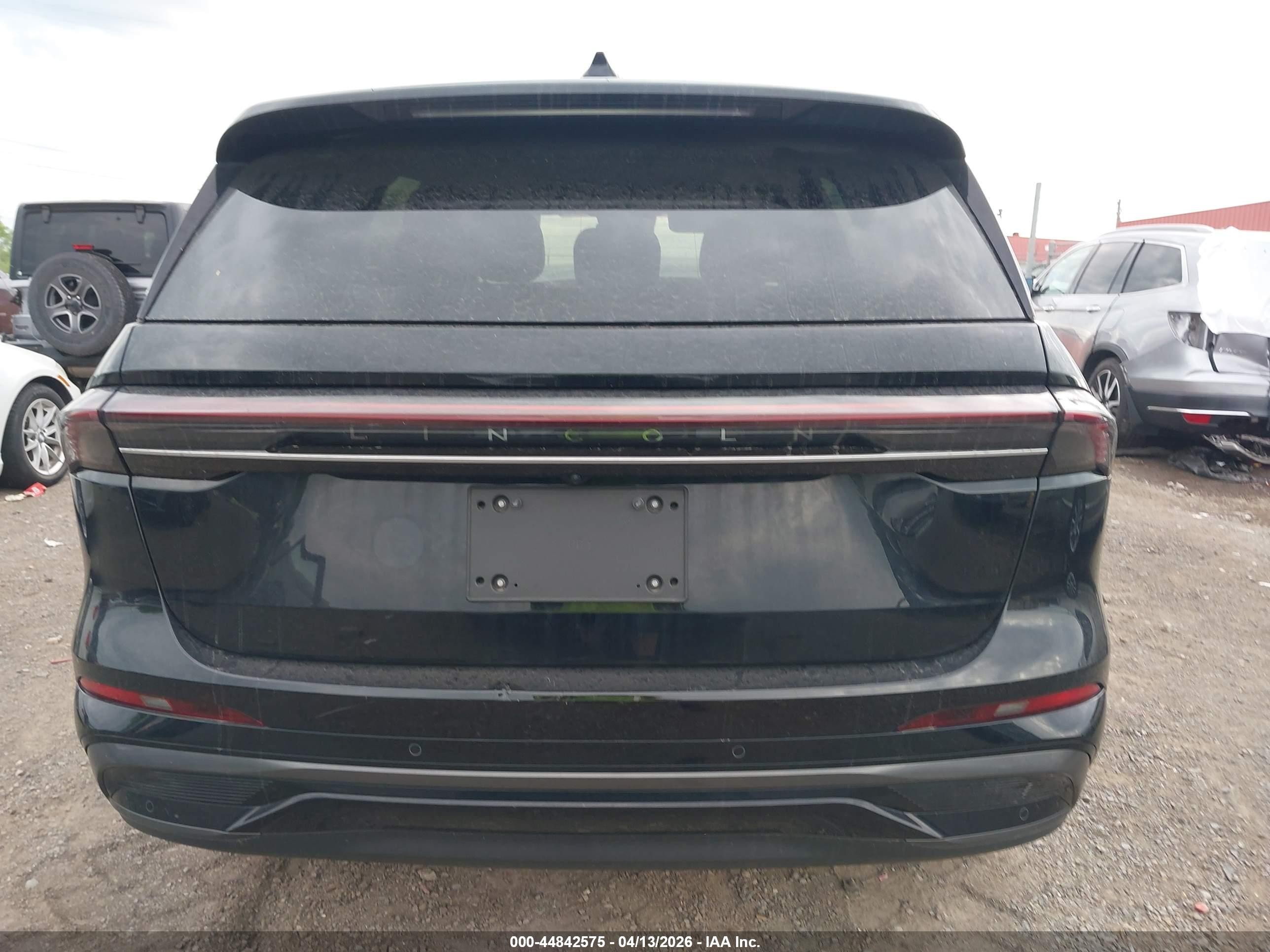 2025 Lincoln Nautilus Reserve Black vin: 5LMPJ8K48SJ957718