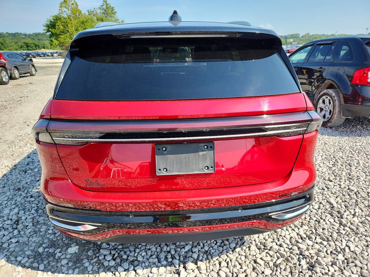 2024 Lincoln Nautilus Reserve Red vin: 5LMPJ8KA1RJ831510