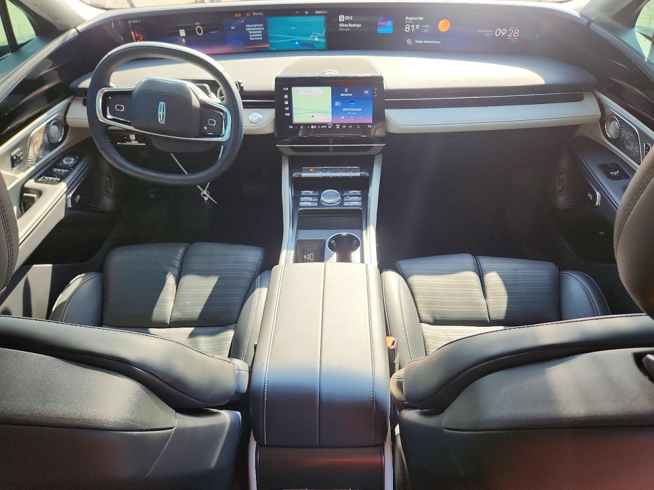 2025 Lincoln Nautilus Reserve Red vin: 5LMPJ8KA2SJ890426
